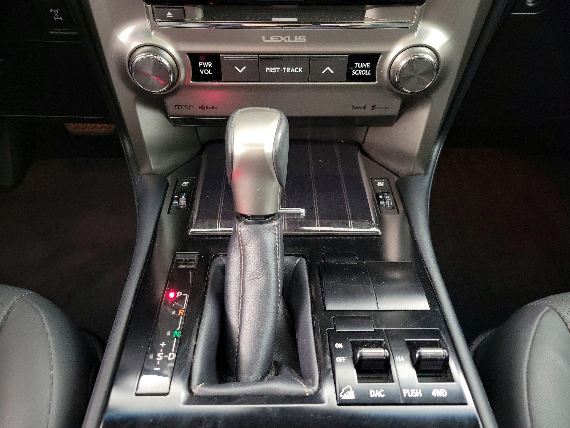 Thumbnail: 2021 Lexus GX - 18