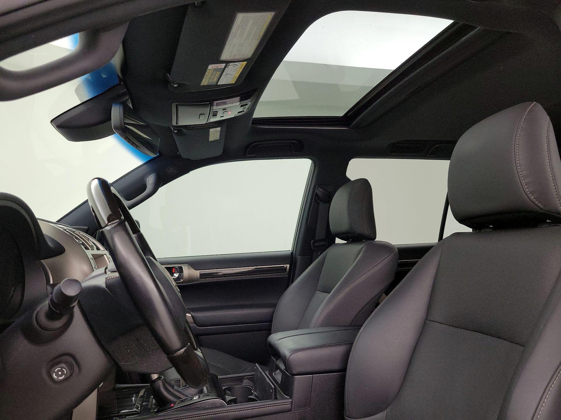 Thumbnail: 2021 Lexus GX - 19