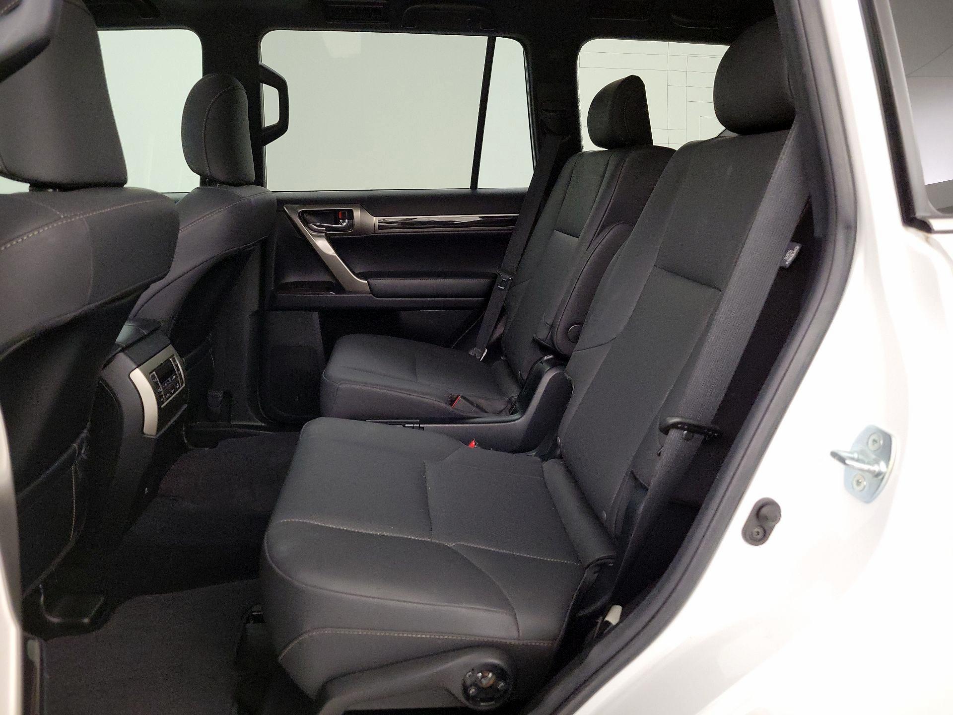 Thumbnail: 2021 Lexus GX - 20