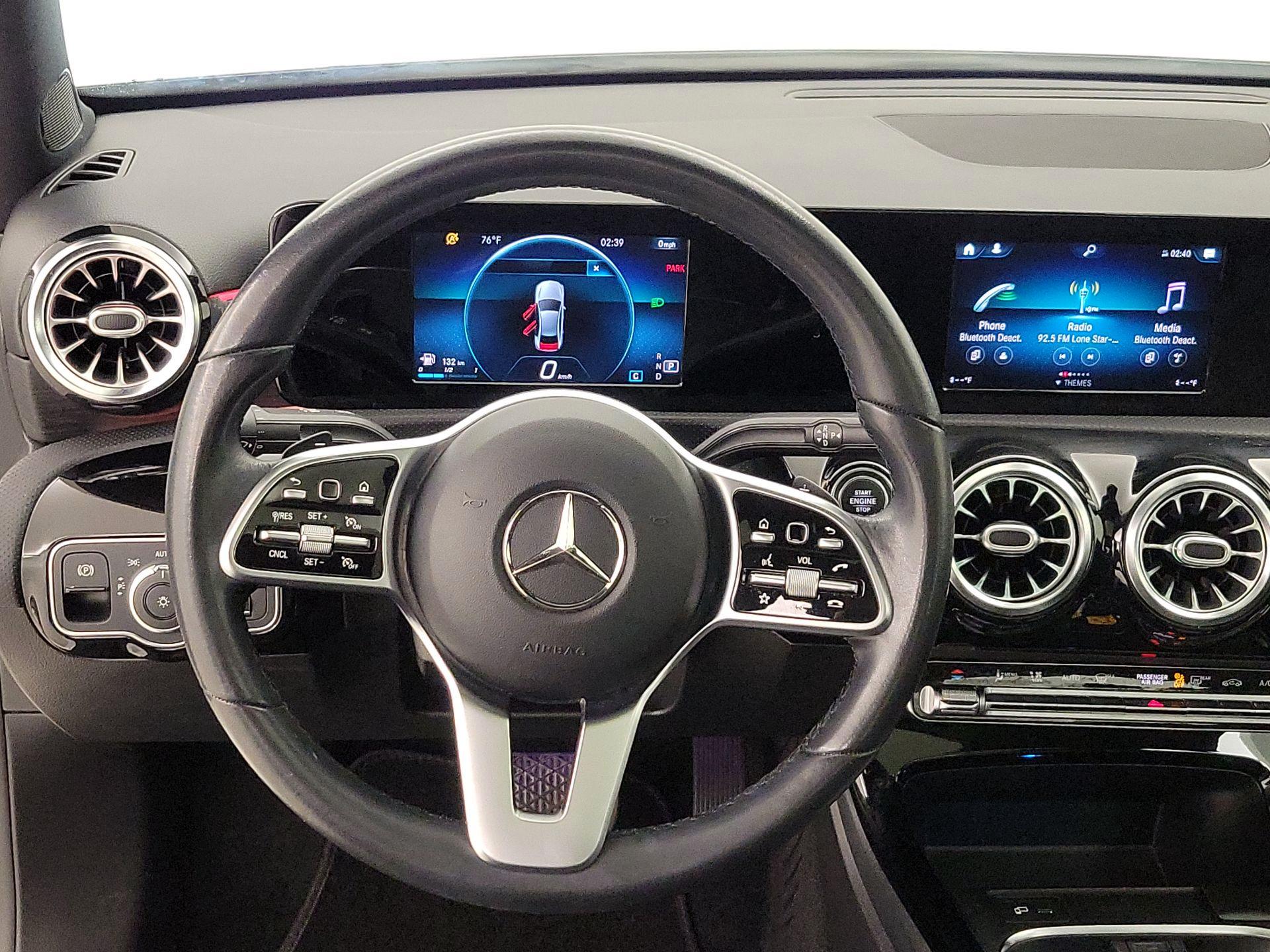 Thumbnail: 2021 Mercedes-Benz A-Class - 10