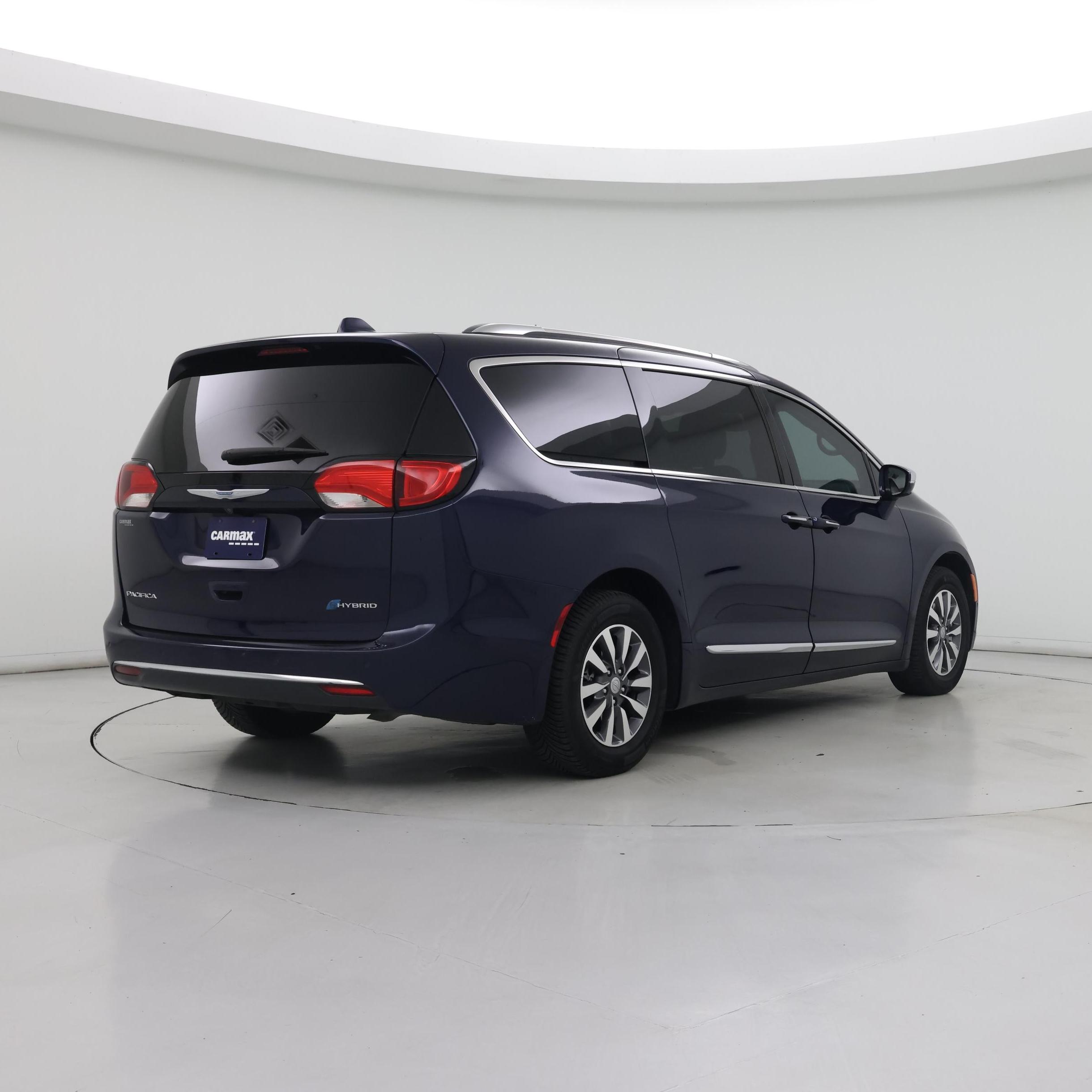 Thumbnail: 2020 Chrysler Pacifica - 8