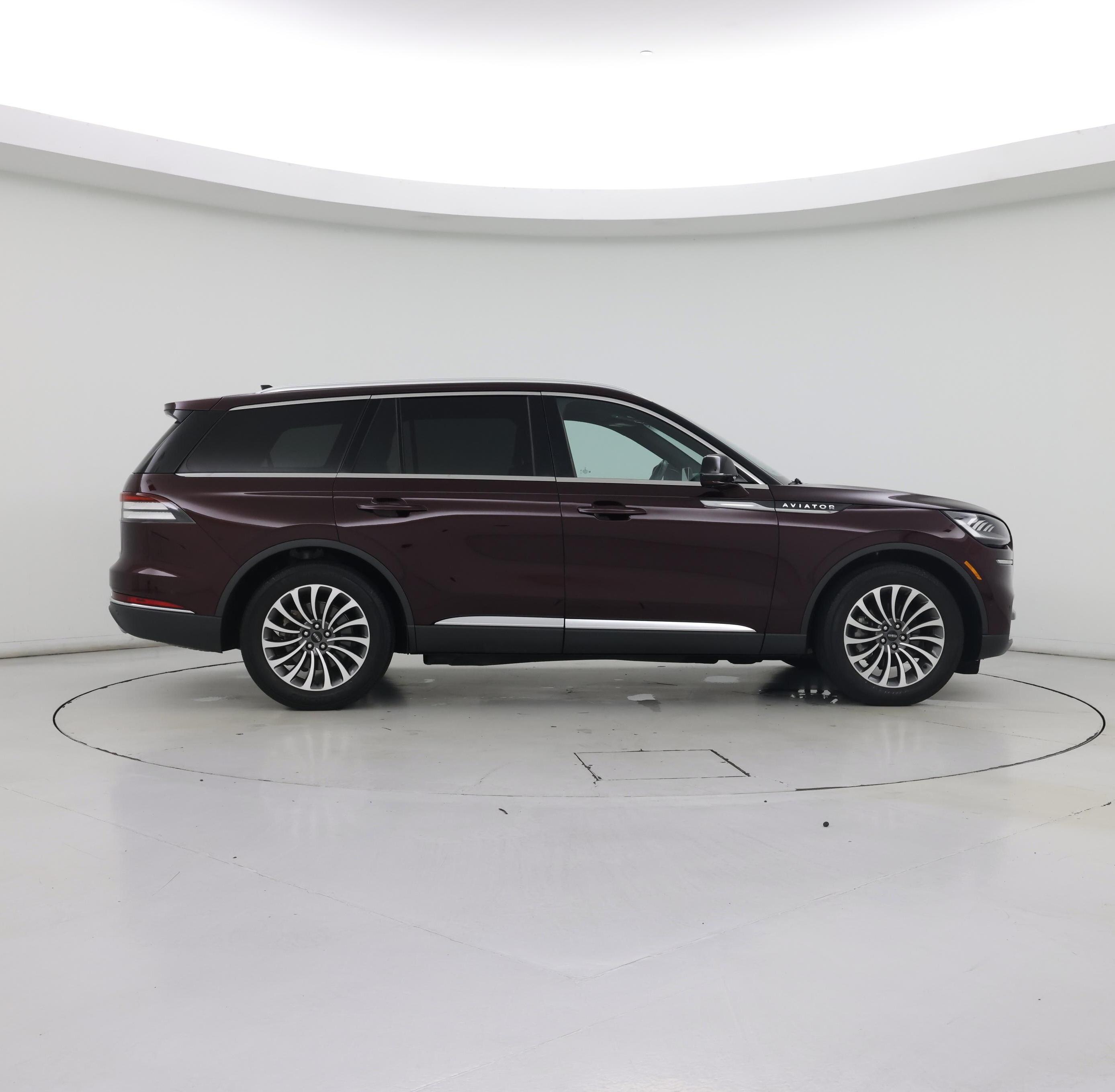 Thumbnail: 2022 Lincoln Aviator - 7