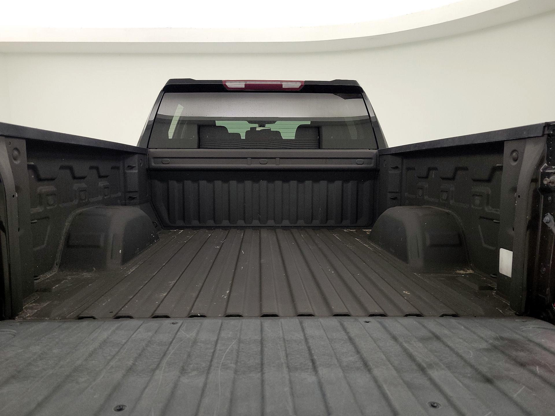 Thumbnail: 2020 Chevrolet Silverado 1500 - 19