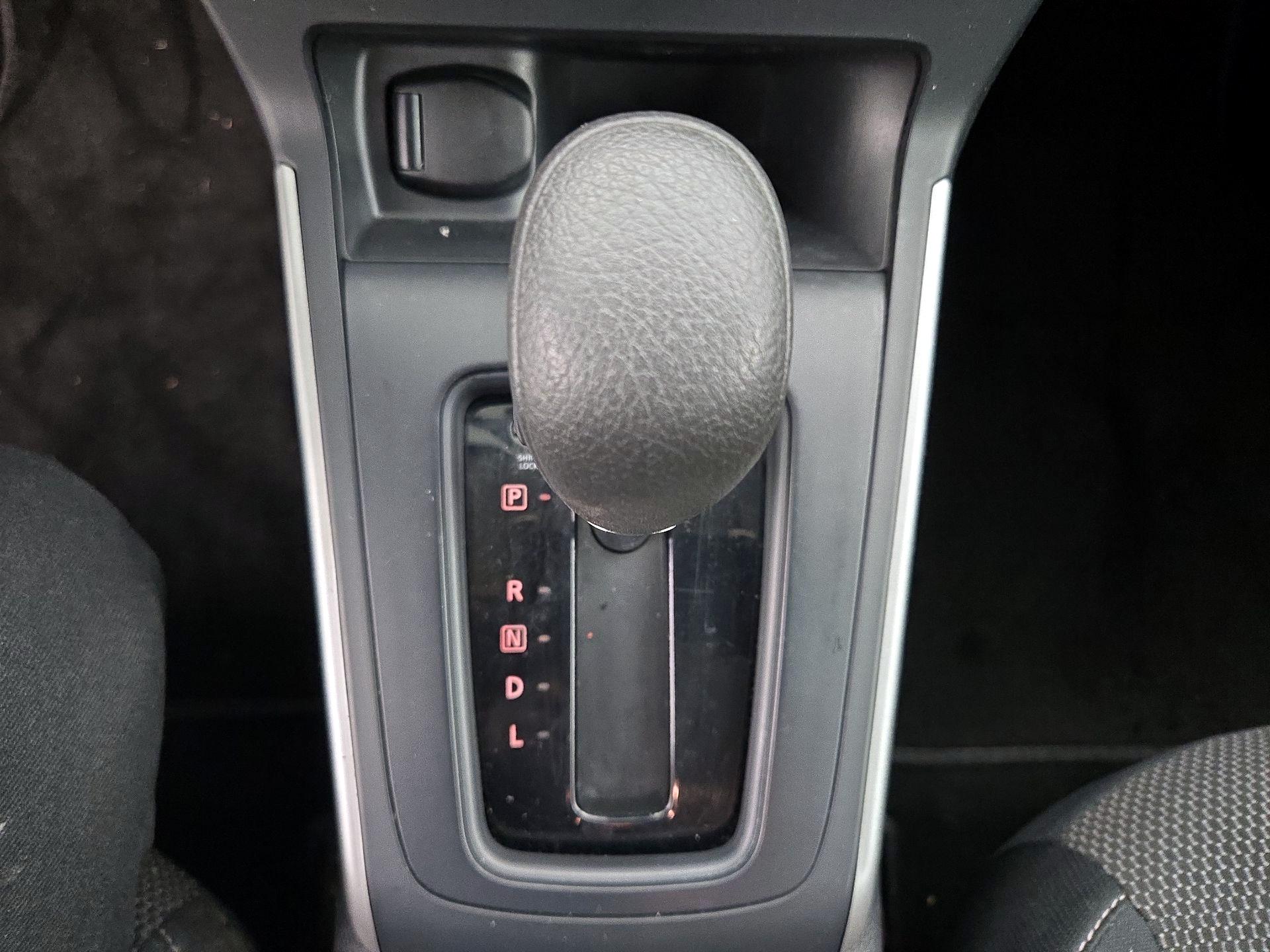Thumbnail: 2018 Nissan Sentra - 17
