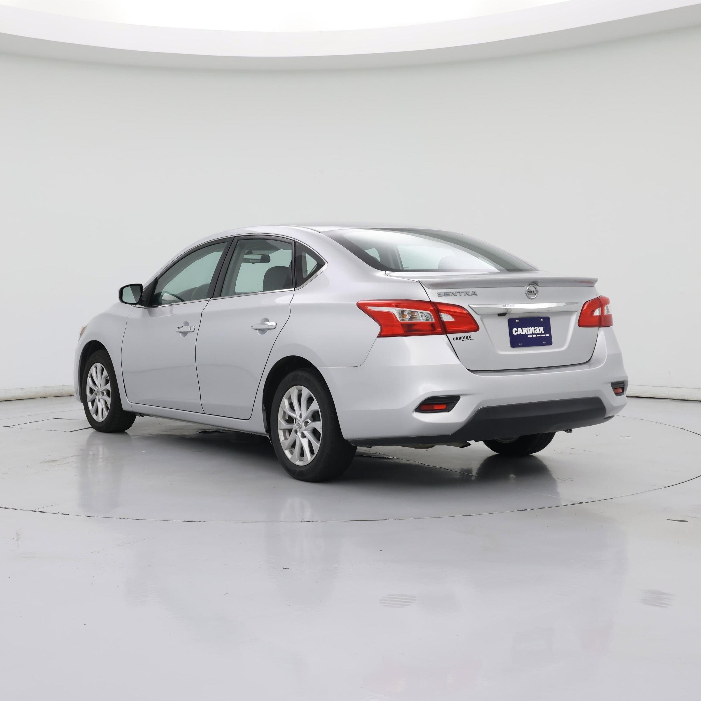 Thumbnail: 2018 Nissan Sentra - 2