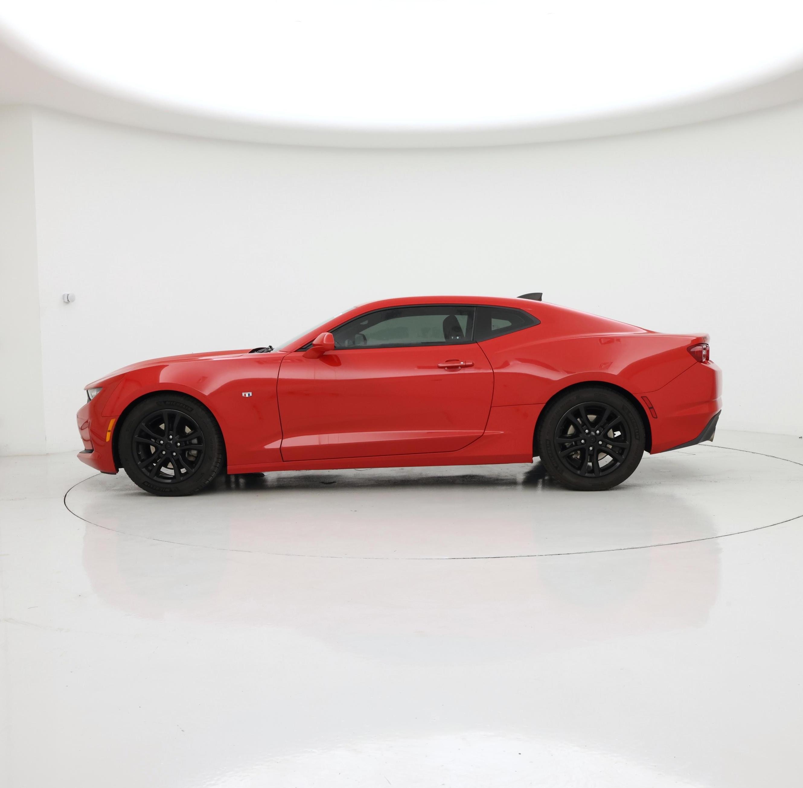 Thumbnail: 2020 Chevrolet Camaro - 3