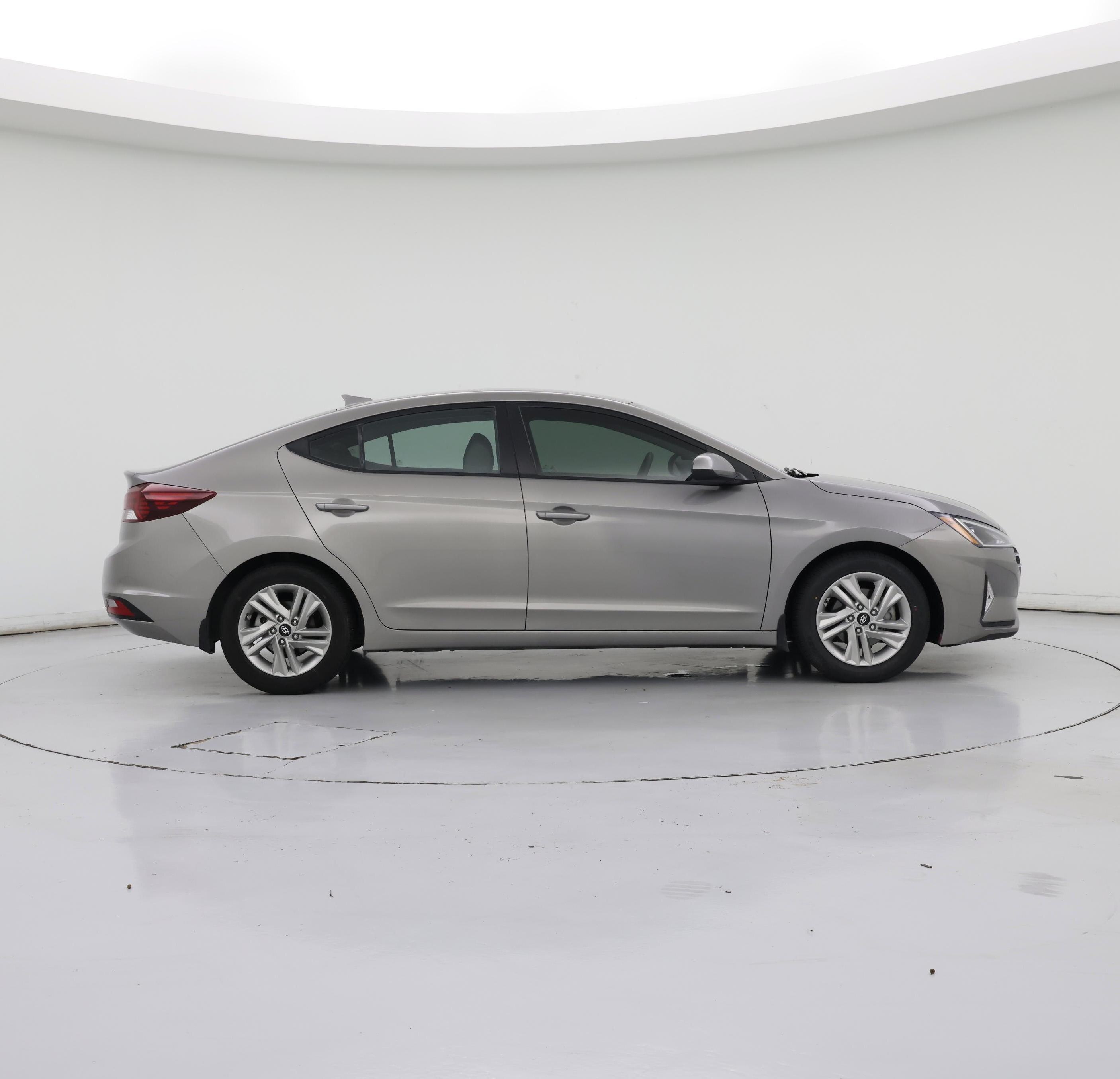 Thumbnail: 2020 Hyundai Elantra - 7