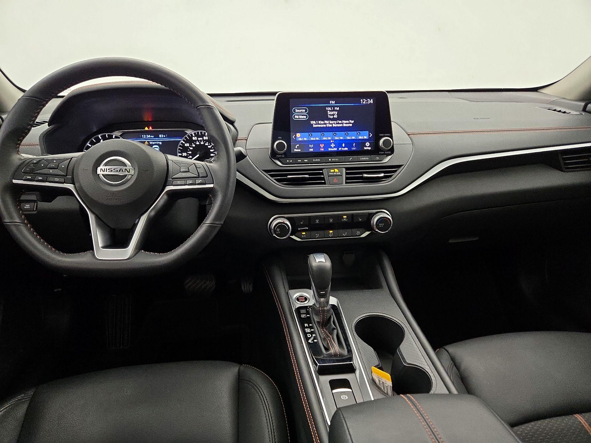 Thumbnail: 2022 Nissan Altima - 9