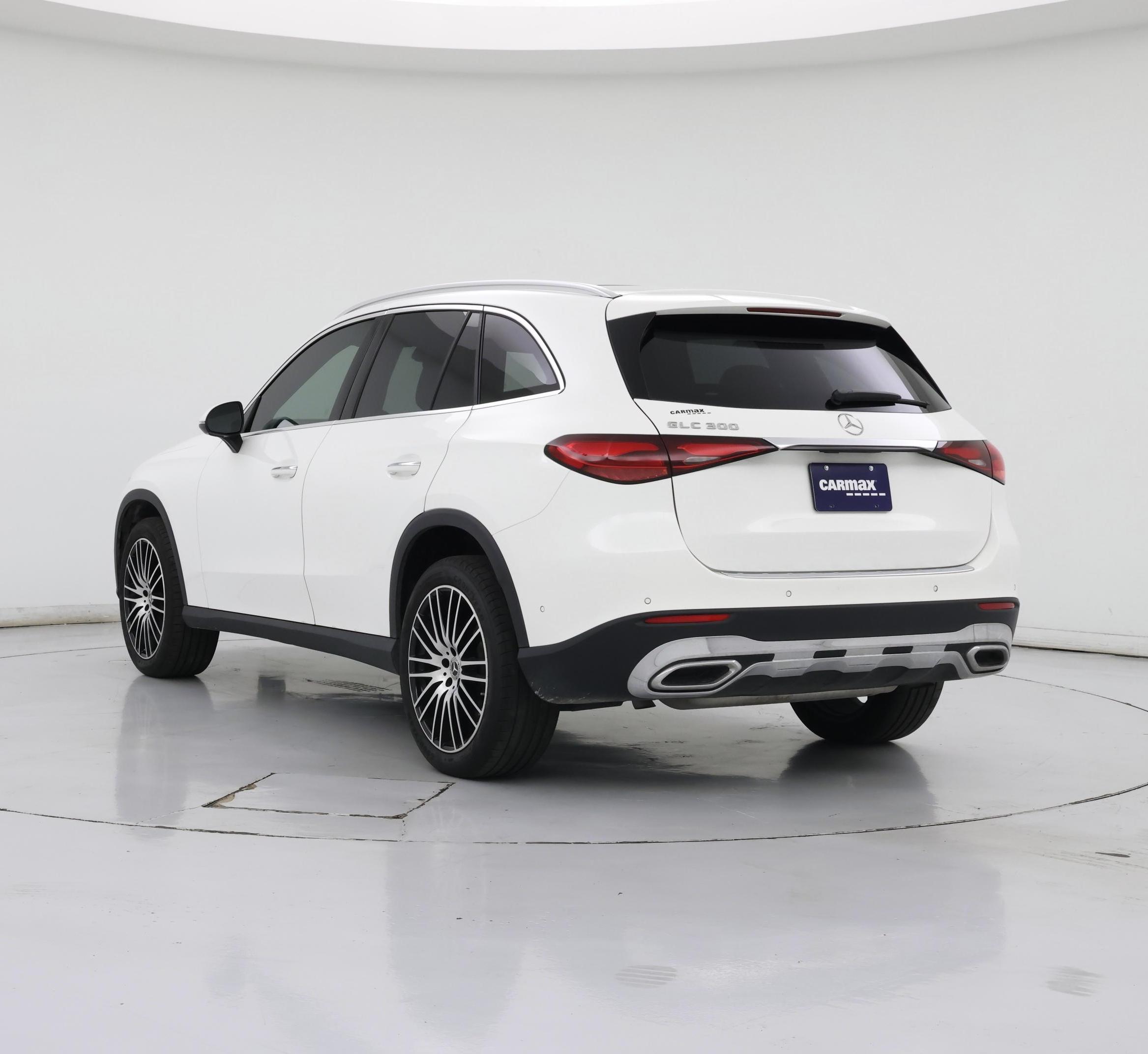 Thumbnail: 2024 Mercedes-Benz GLC - 2