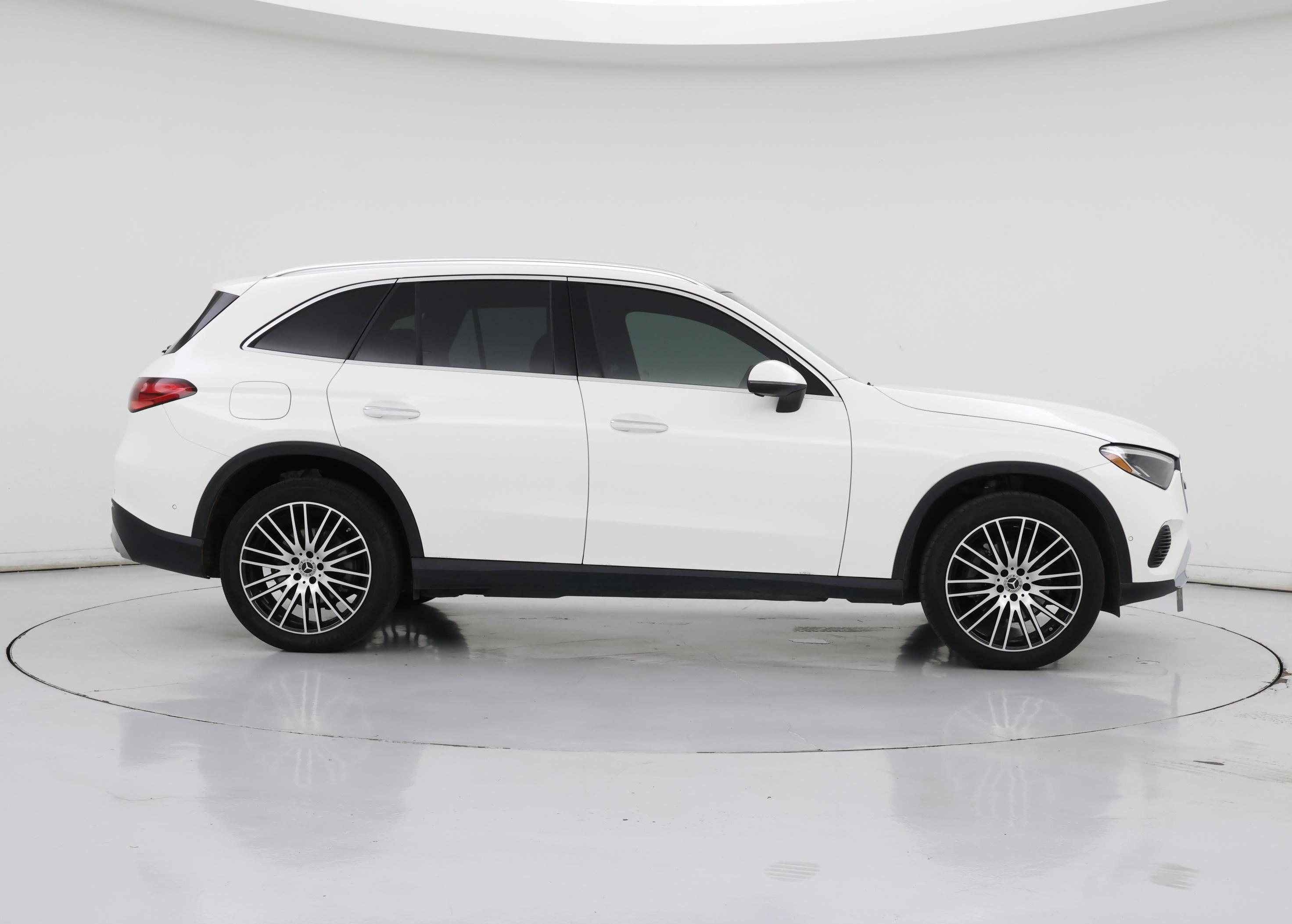 Thumbnail: 2024 Mercedes-Benz GLC - 7