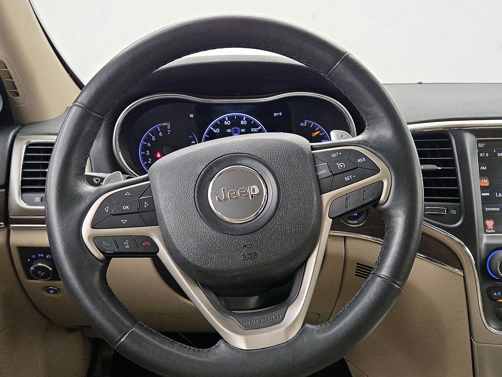 Thumbnail: 2015 Jeep Grand Cherokee - 10