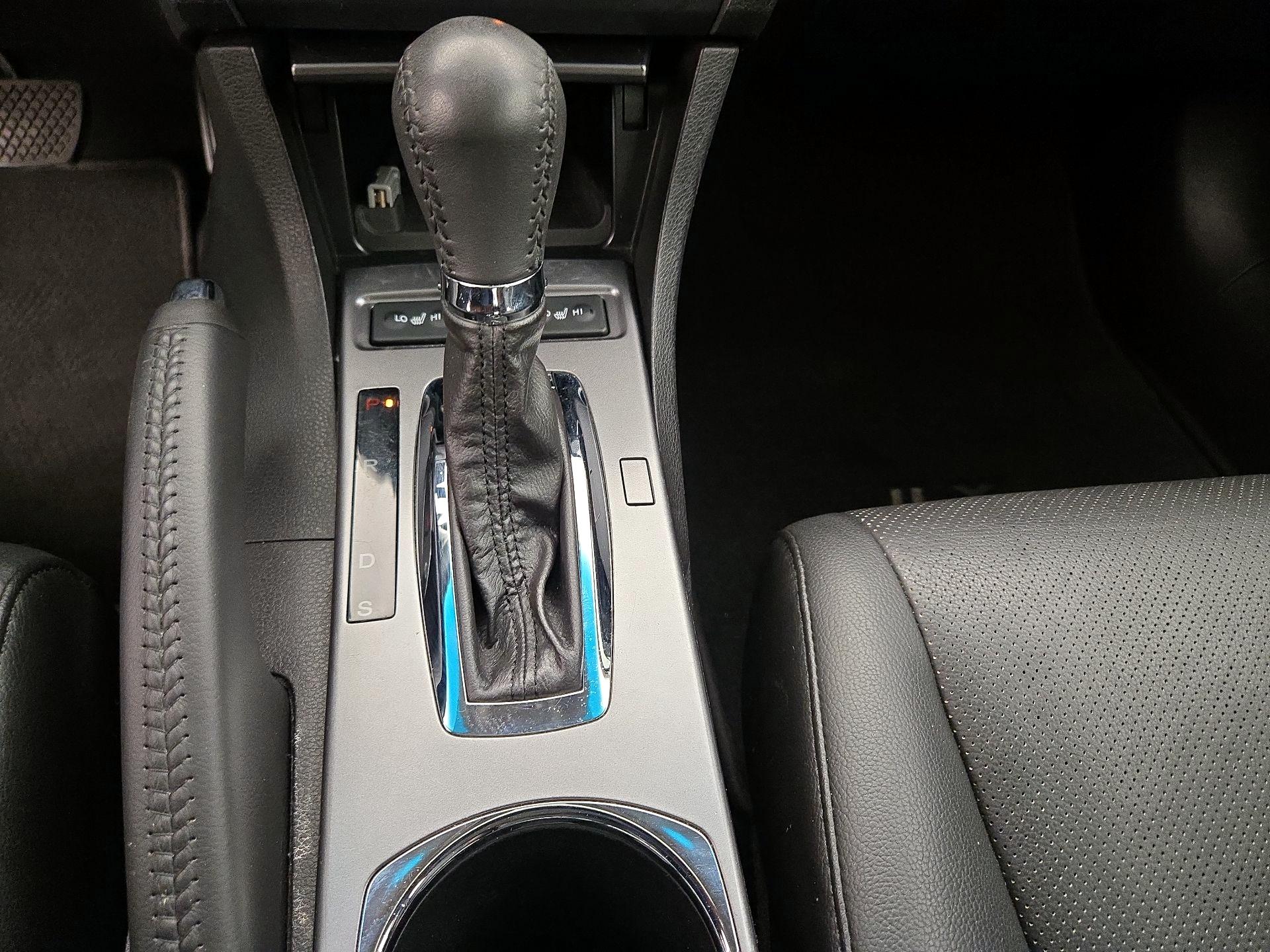 Thumbnail: 2015 Acura ILX - 16
