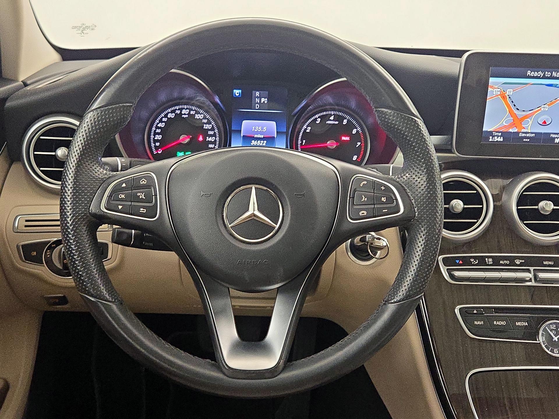 Thumbnail: 2016 Mercedes-Benz C-Class - 10