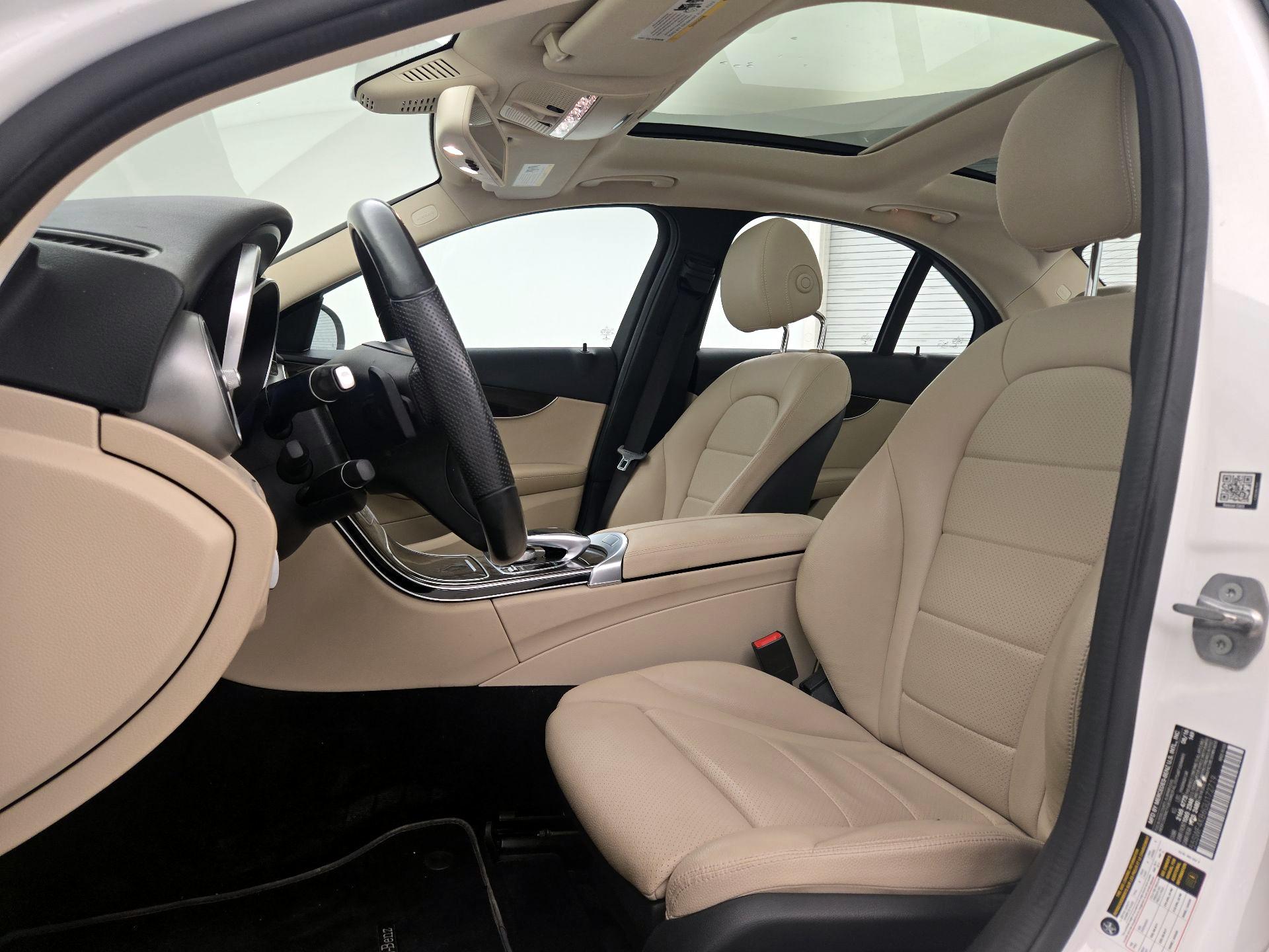 Thumbnail: 2016 Mercedes-Benz C-Class - 11