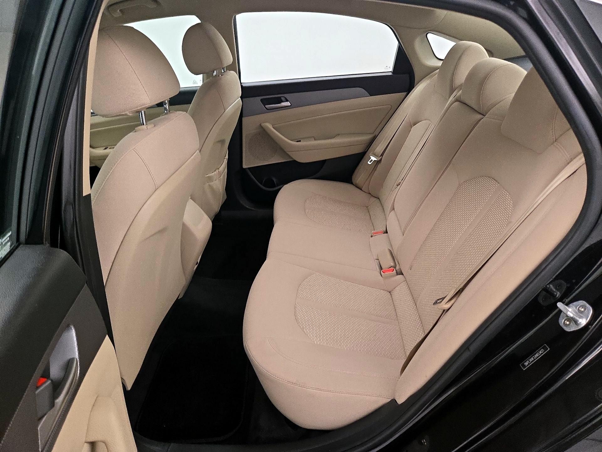 Thumbnail: 2018 Hyundai Sonata - 19