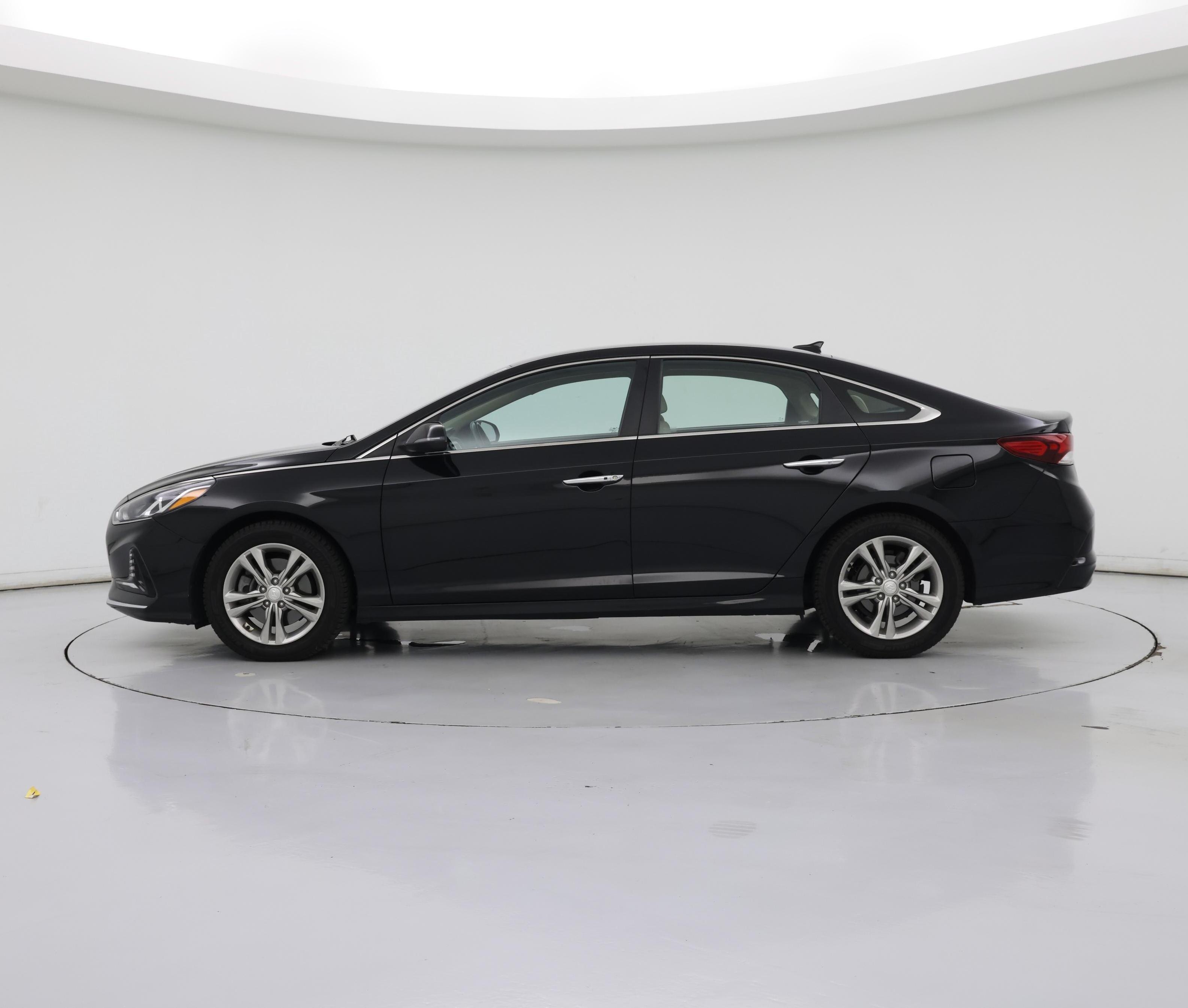 Thumbnail: 2018 Hyundai Sonata - 3