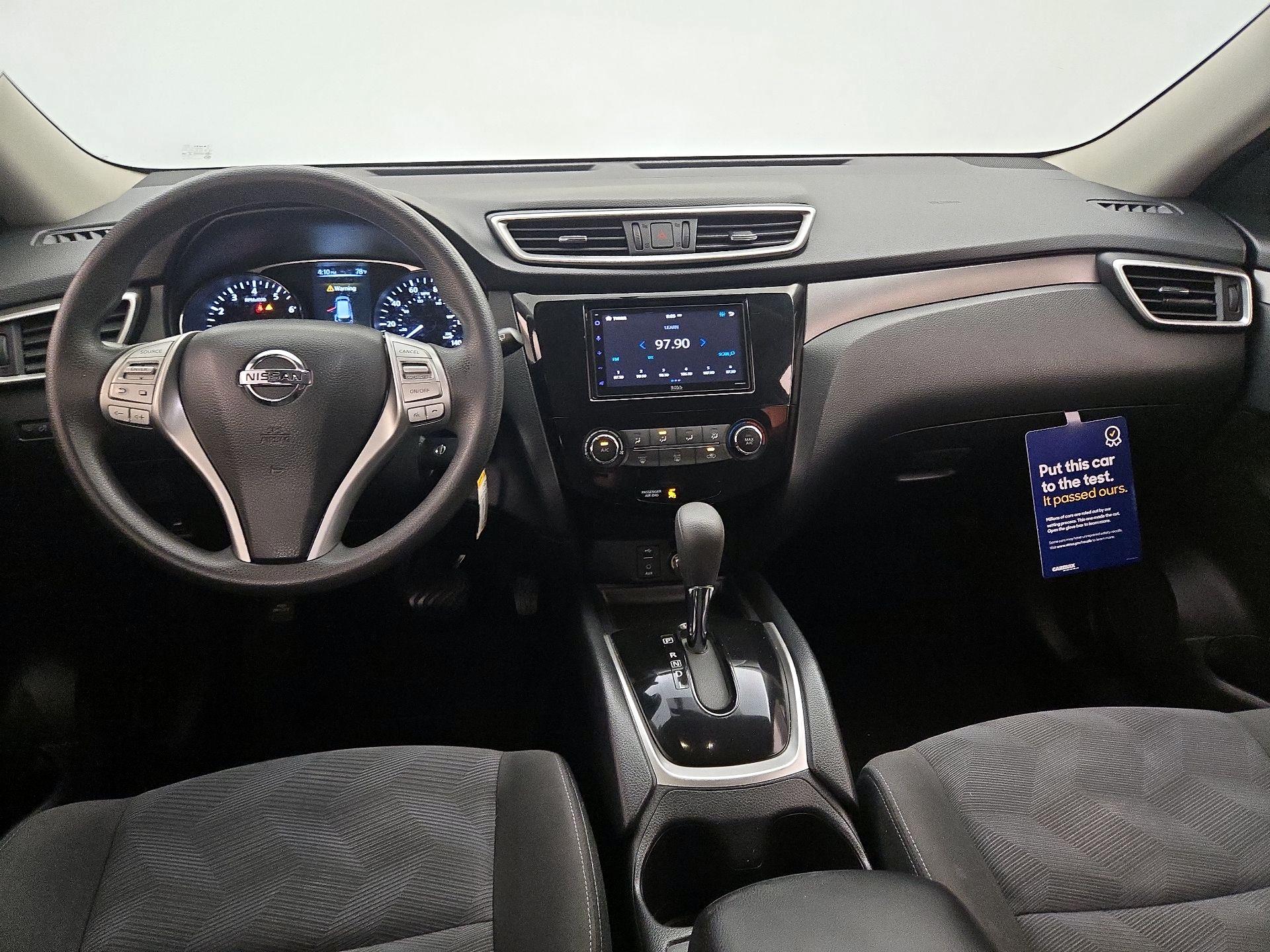 Thumbnail: 2016 Nissan Rogue - 9