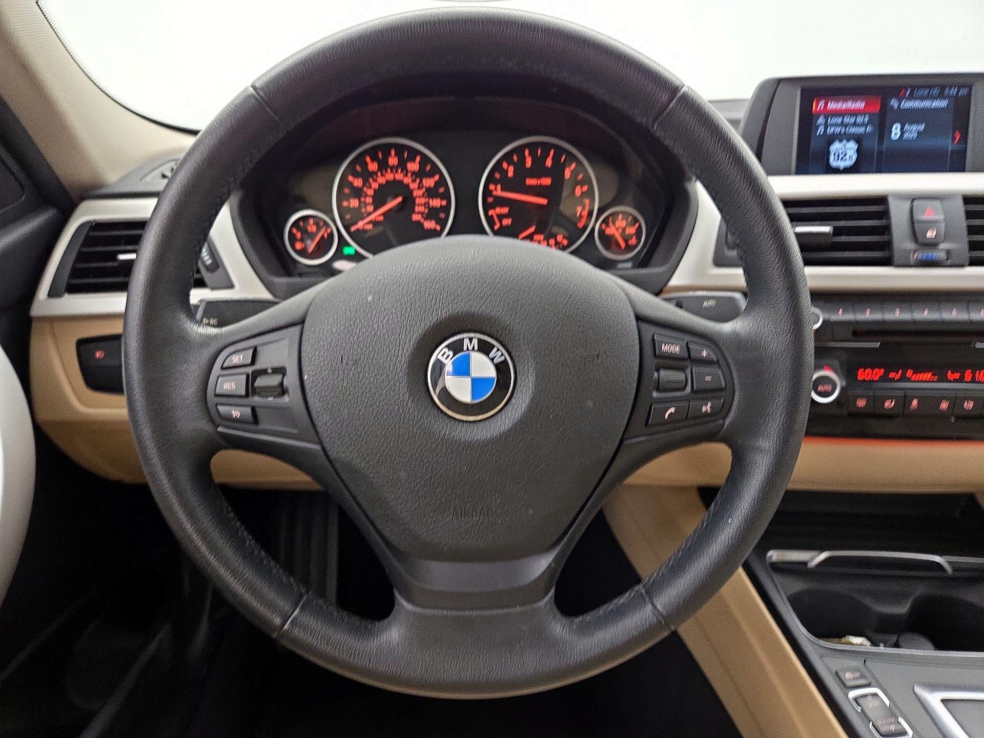 Thumbnail: 2018 BMW 3 Series - 10