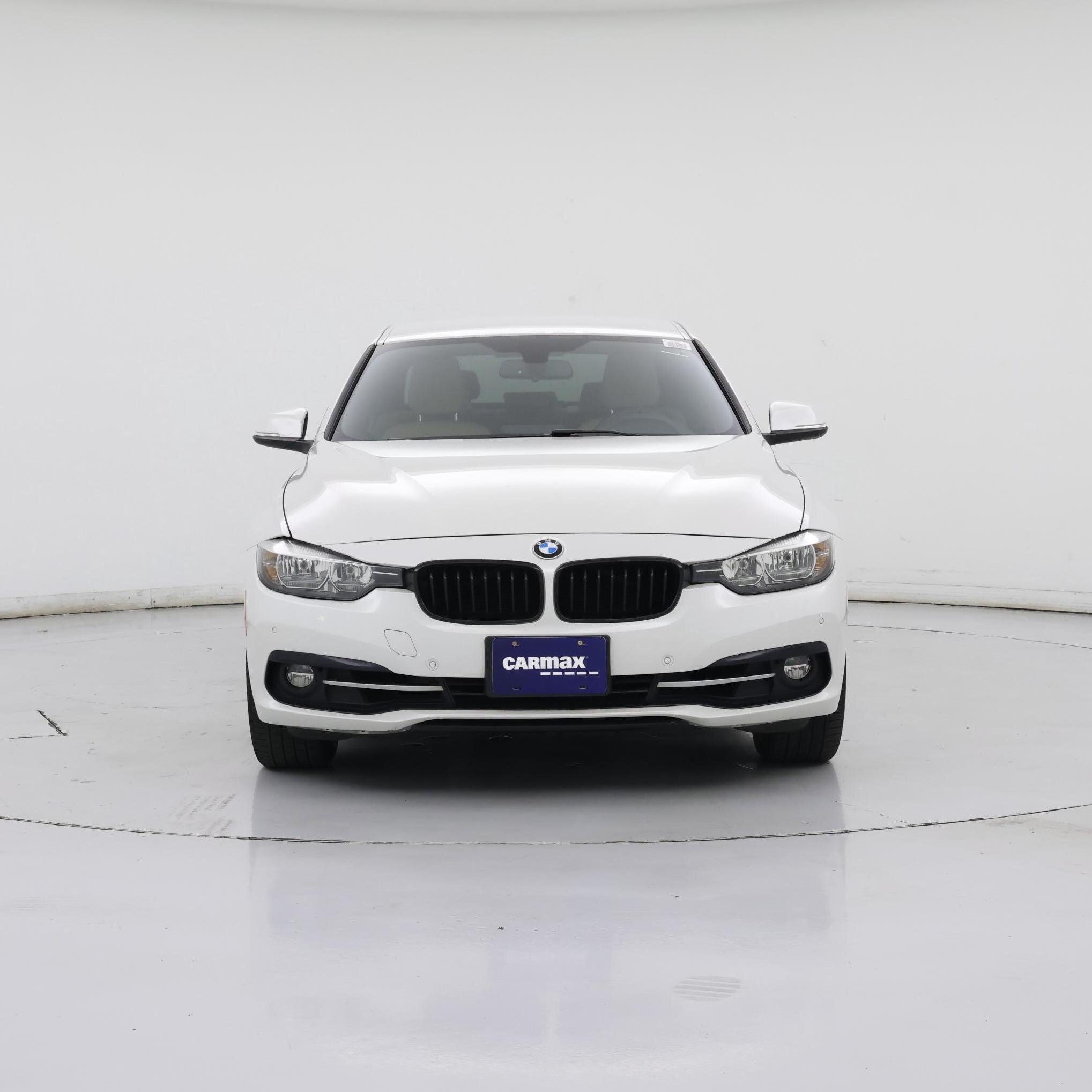 Thumbnail: 2017 BMW 3 Series - 5