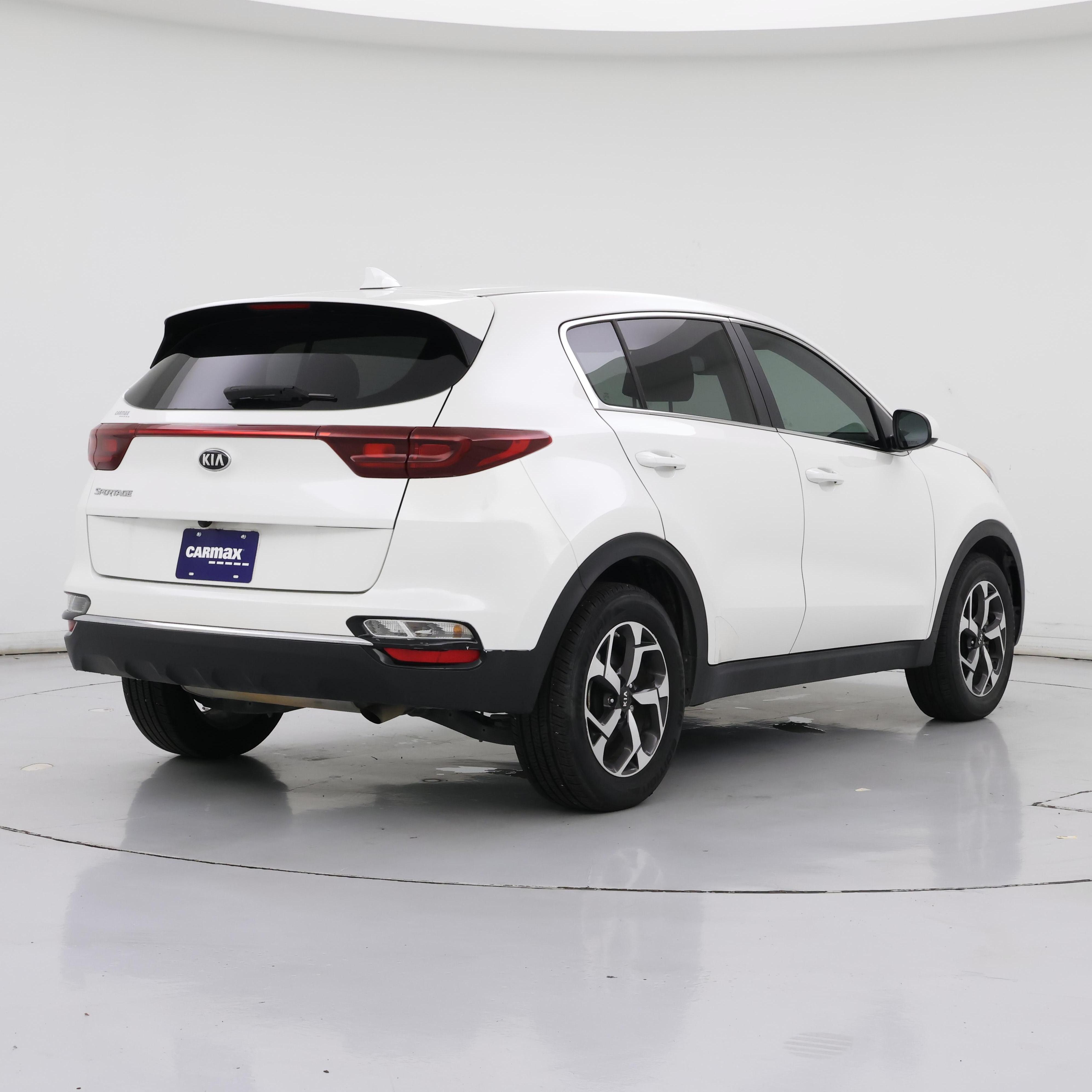 Thumbnail: 2022 Kia Sportage - 8