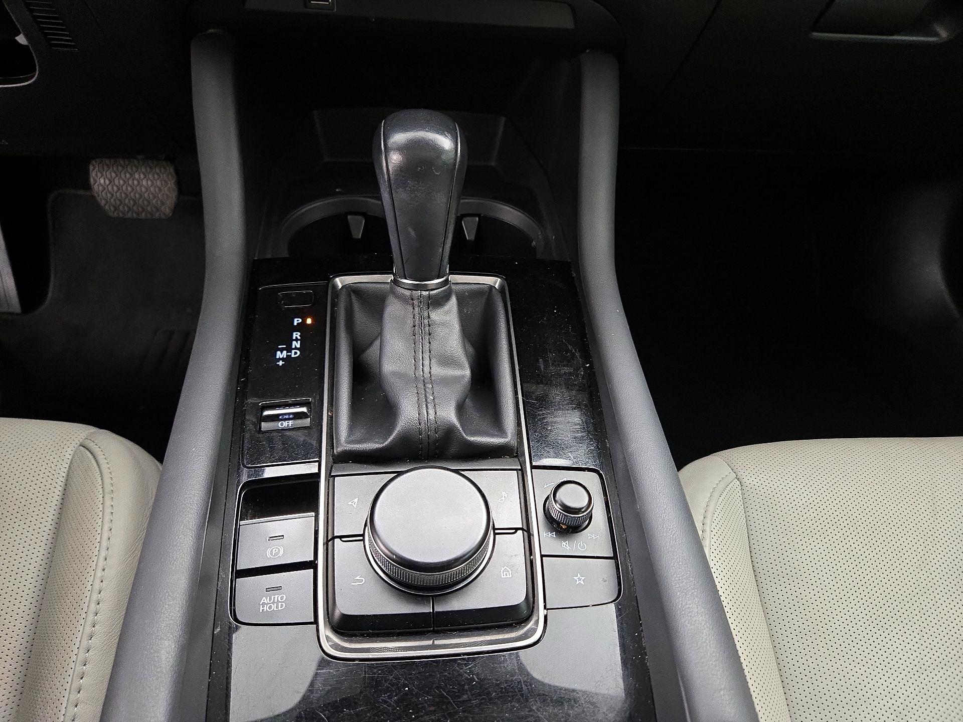 Thumbnail: 2020 Mazda Mazda3 - 17