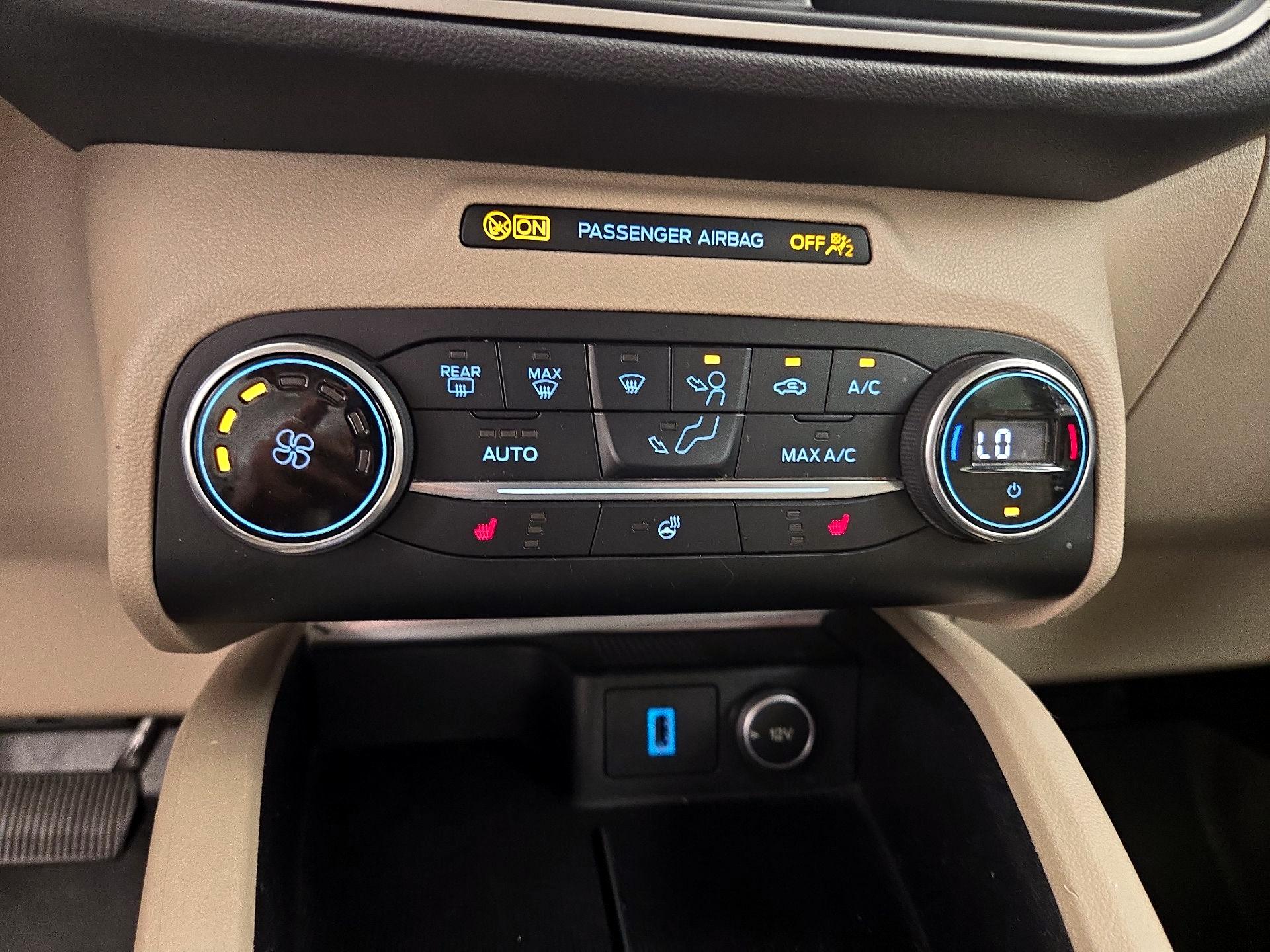 Thumbnail: 2020 Ford Escape - 17
