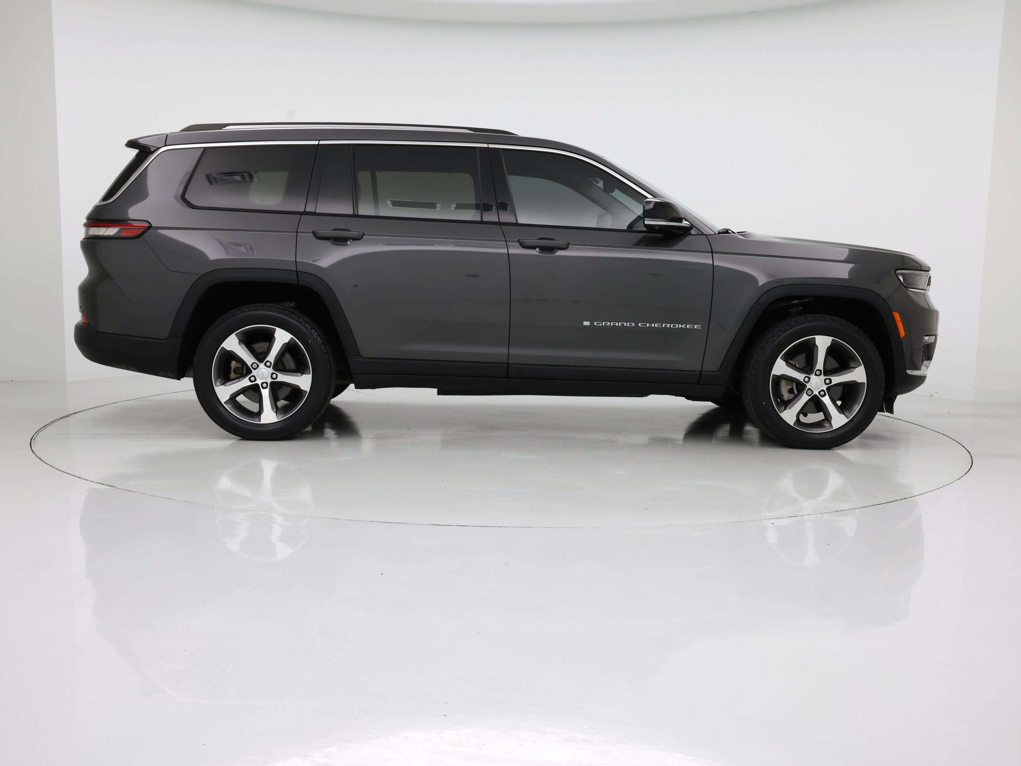 Thumbnail: 2023 Jeep Grand Cherokee L - 7
