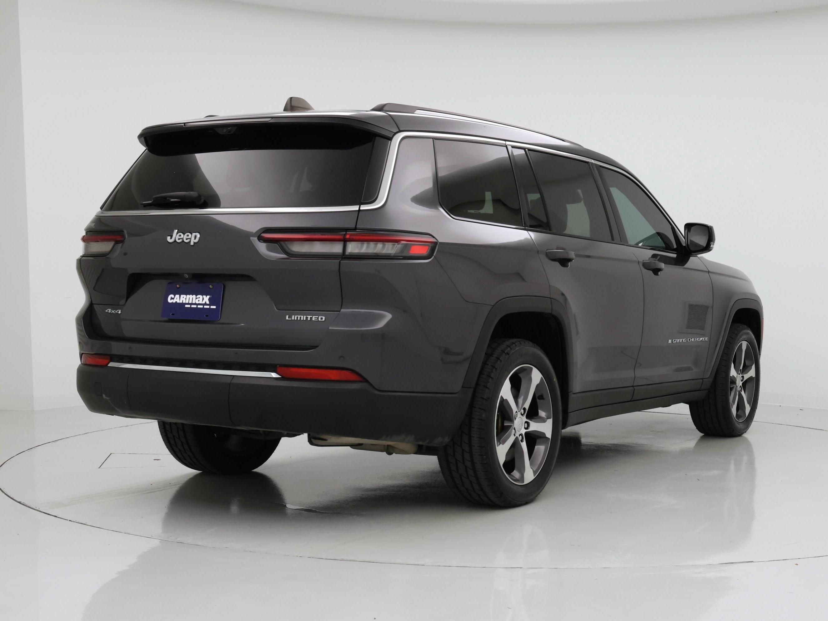 Thumbnail: 2023 Jeep Grand Cherokee L - 8
