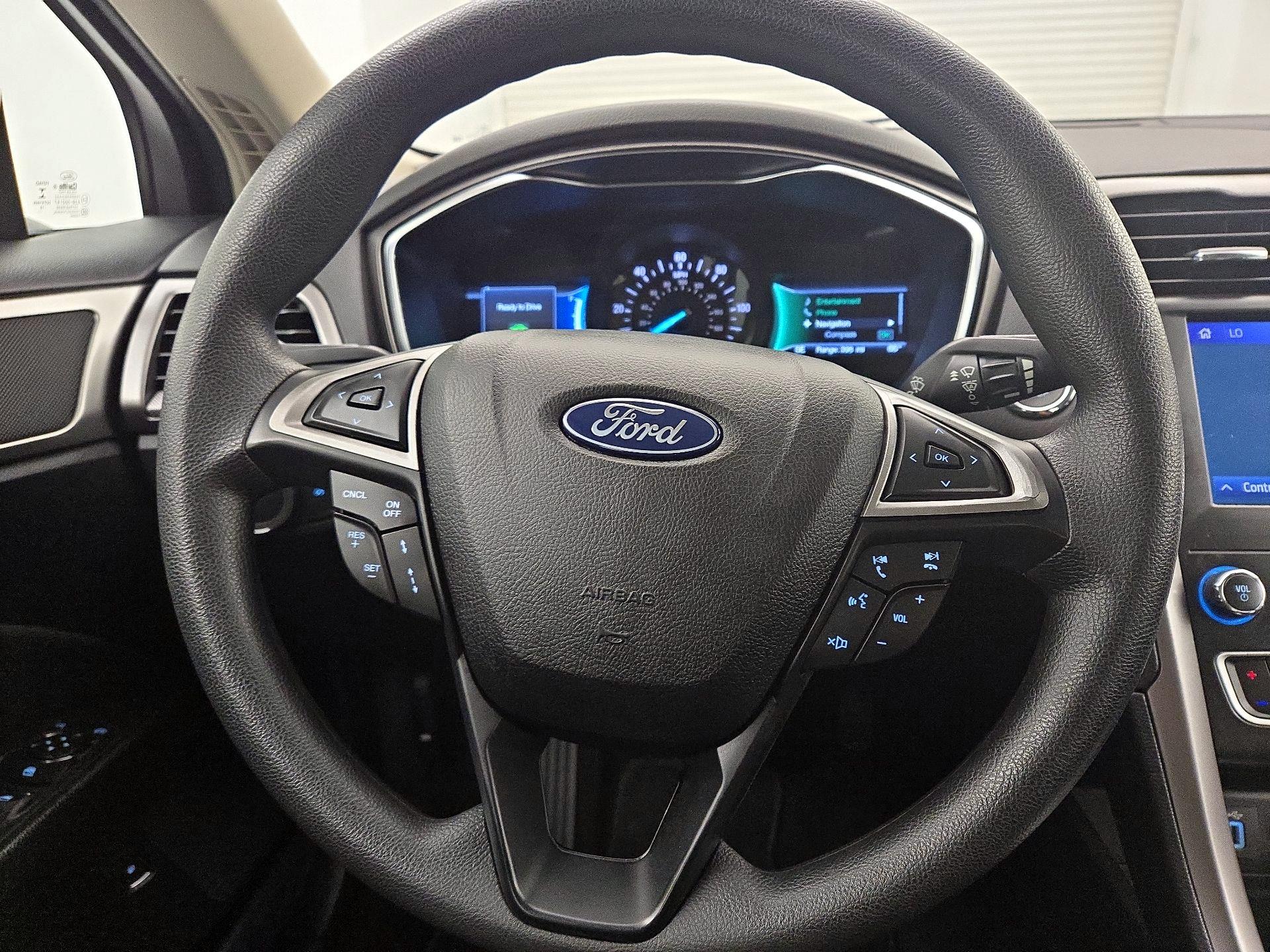 Thumbnail: 2020 Ford Fusion - 10