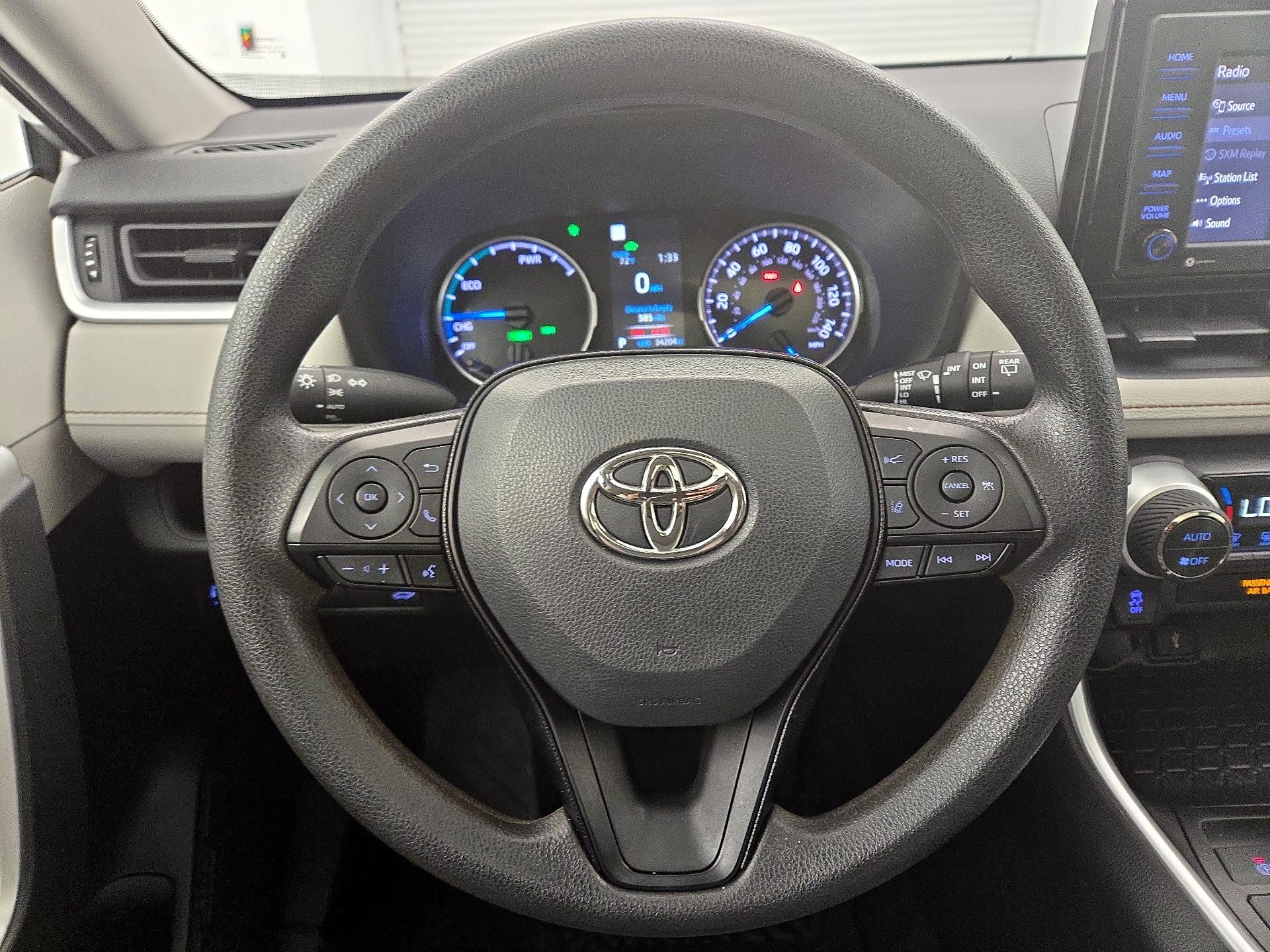 Thumbnail: 2022 Toyota RAV4 - 10