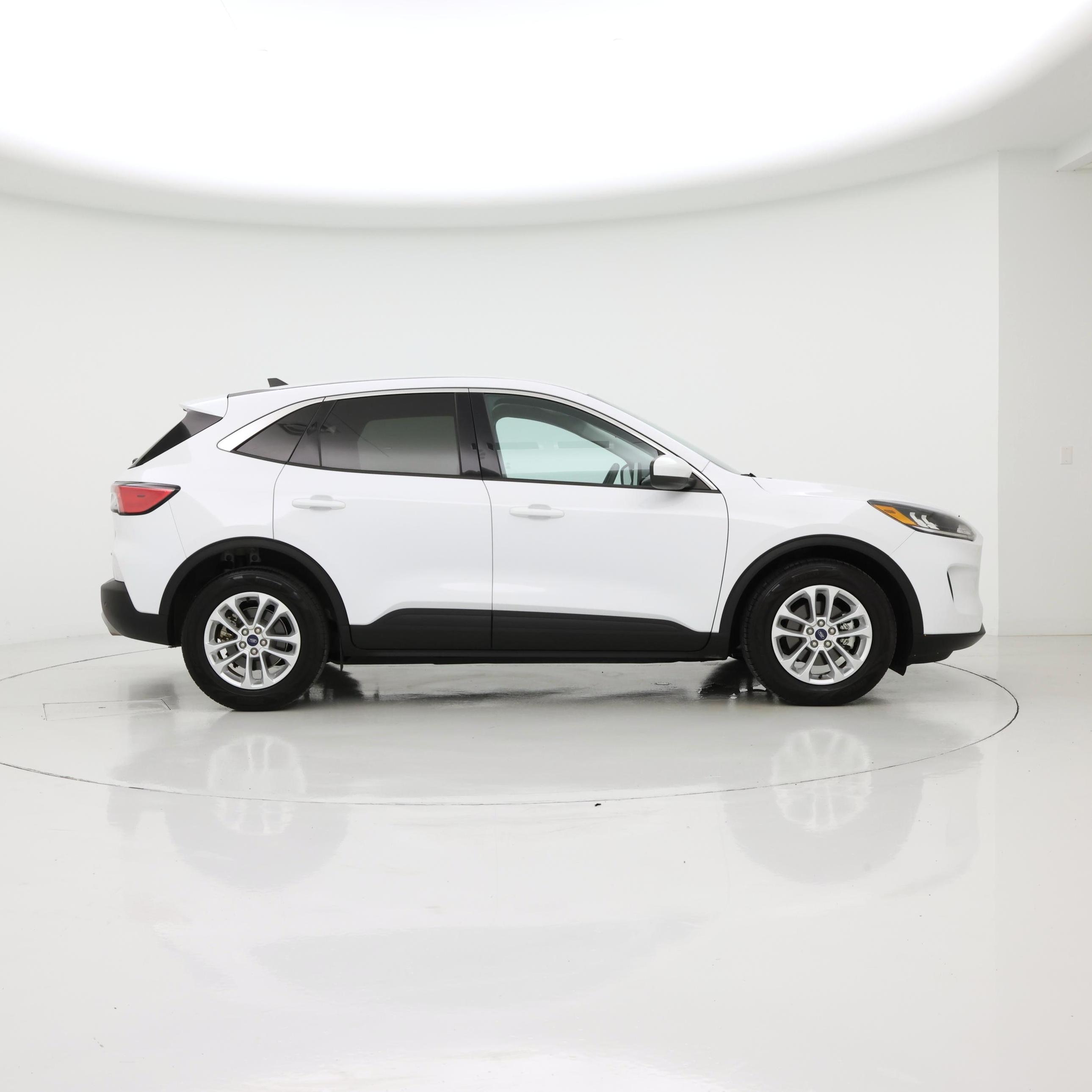 Thumbnail: 2021 Ford Escape - 7