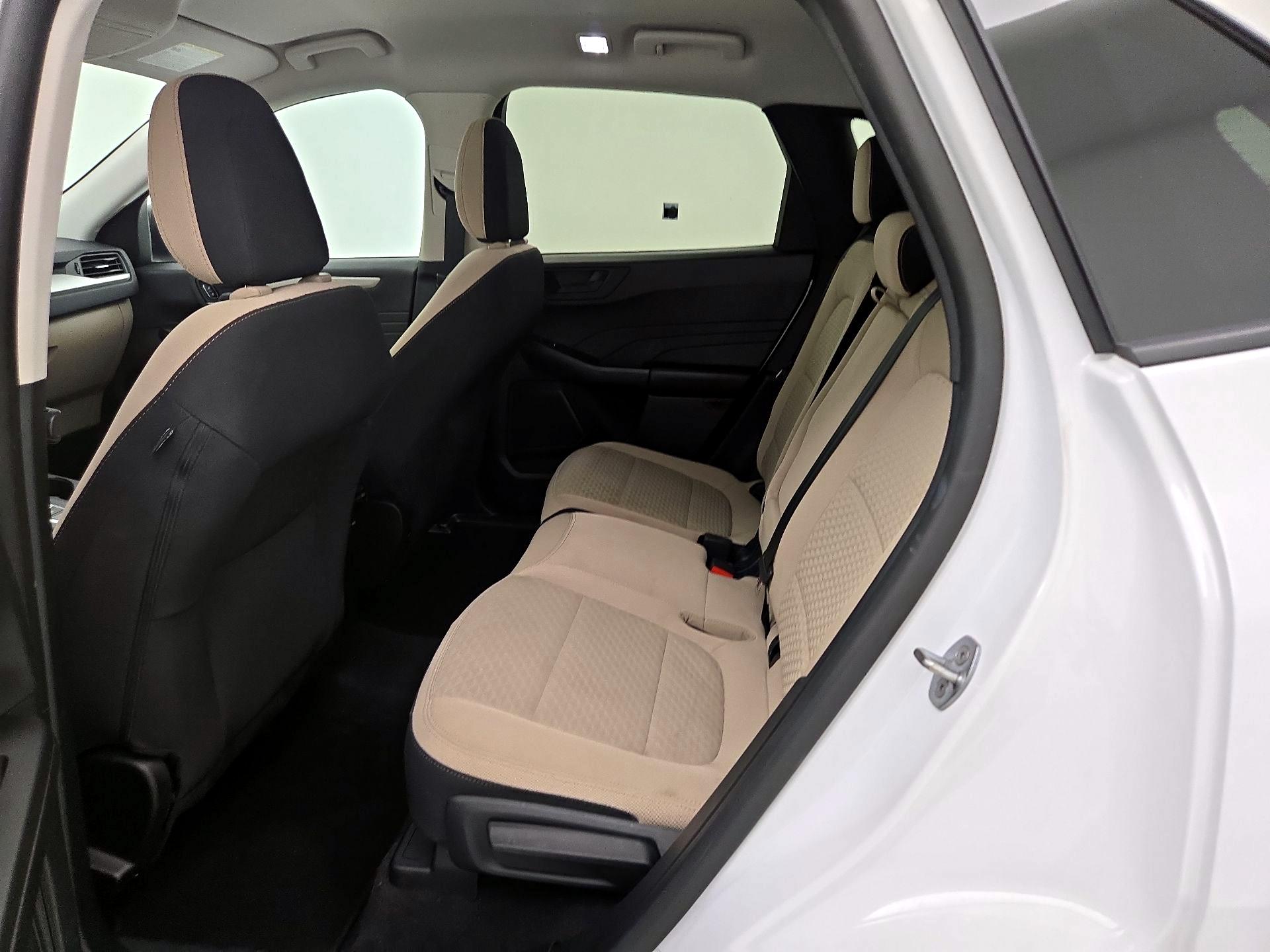 Thumbnail: 2022 Ford Escape - 19