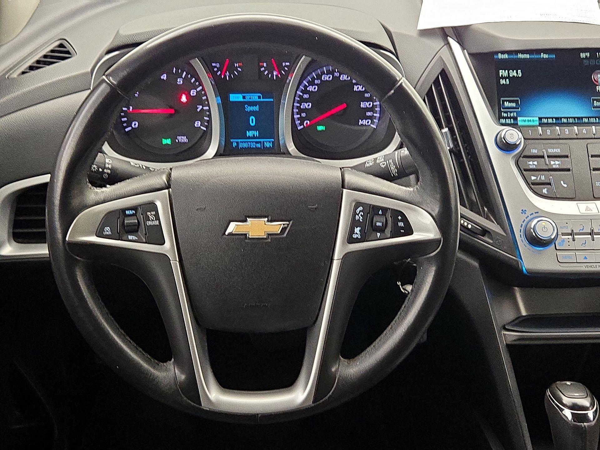 Thumbnail: 2017 Chevrolet Equinox - 10