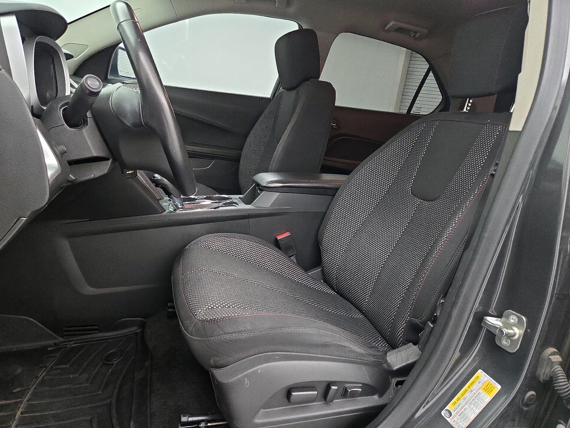 Thumbnail: 2017 Chevrolet Equinox - 11