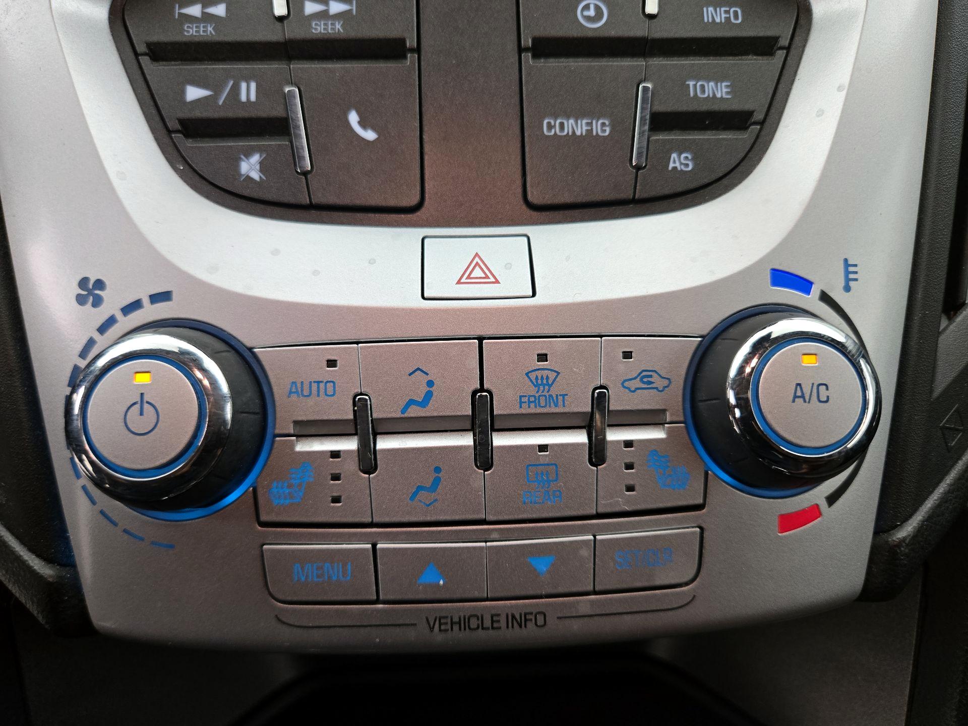 Thumbnail: 2017 Chevrolet Equinox - 15