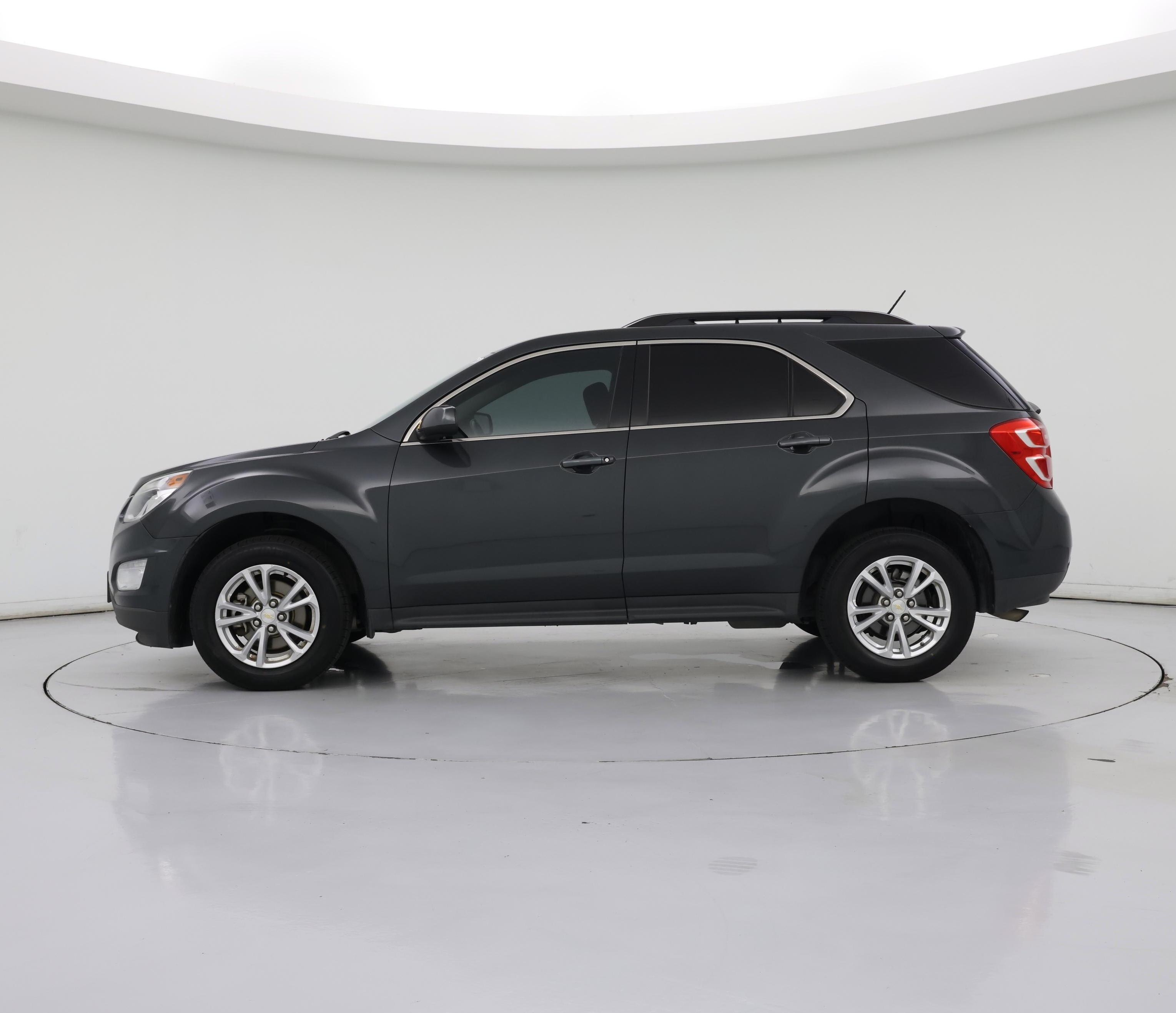Thumbnail: 2017 Chevrolet Equinox - 3
