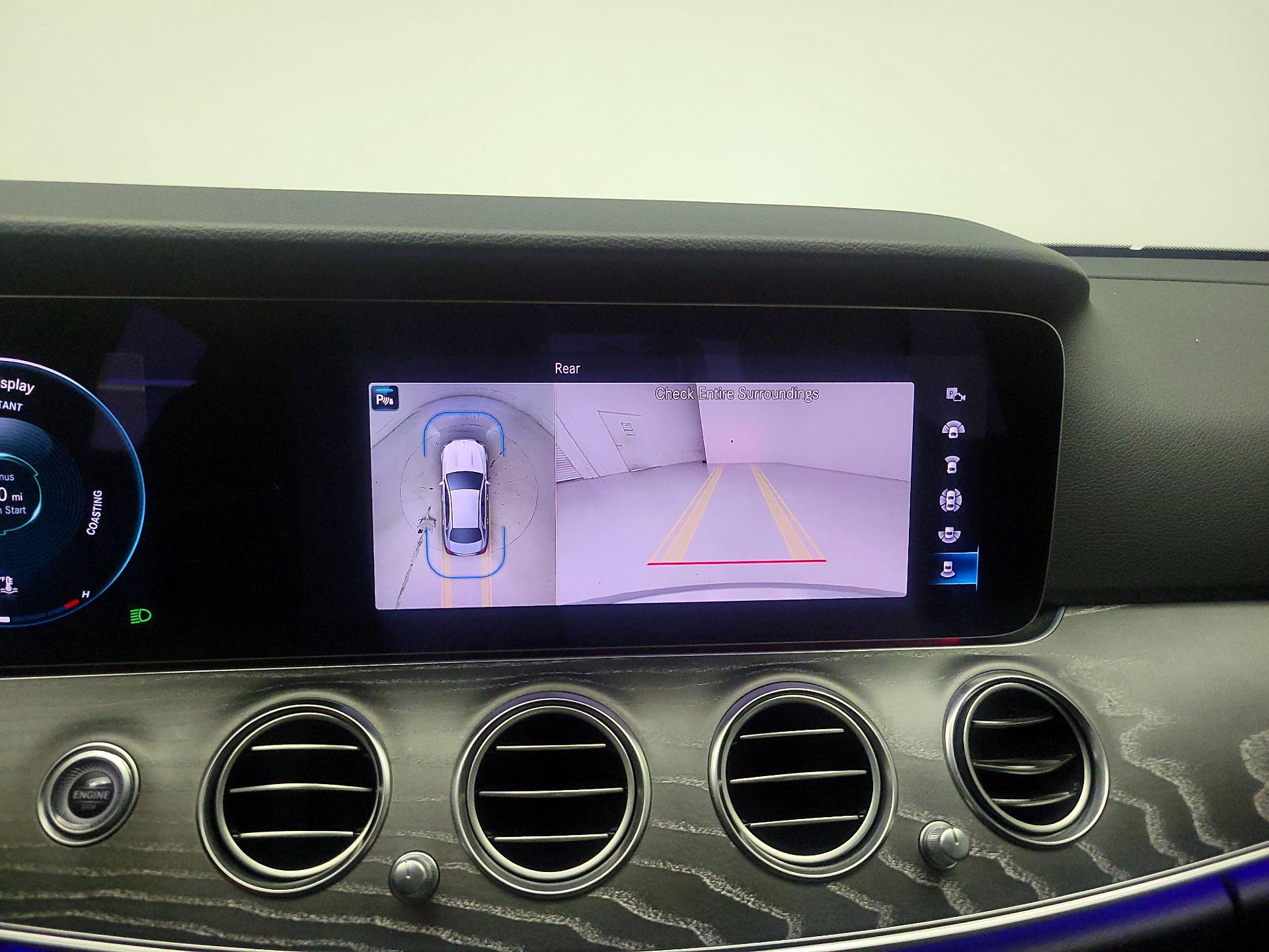 Thumbnail: 2021 Mercedes-Benz E-Class - 15