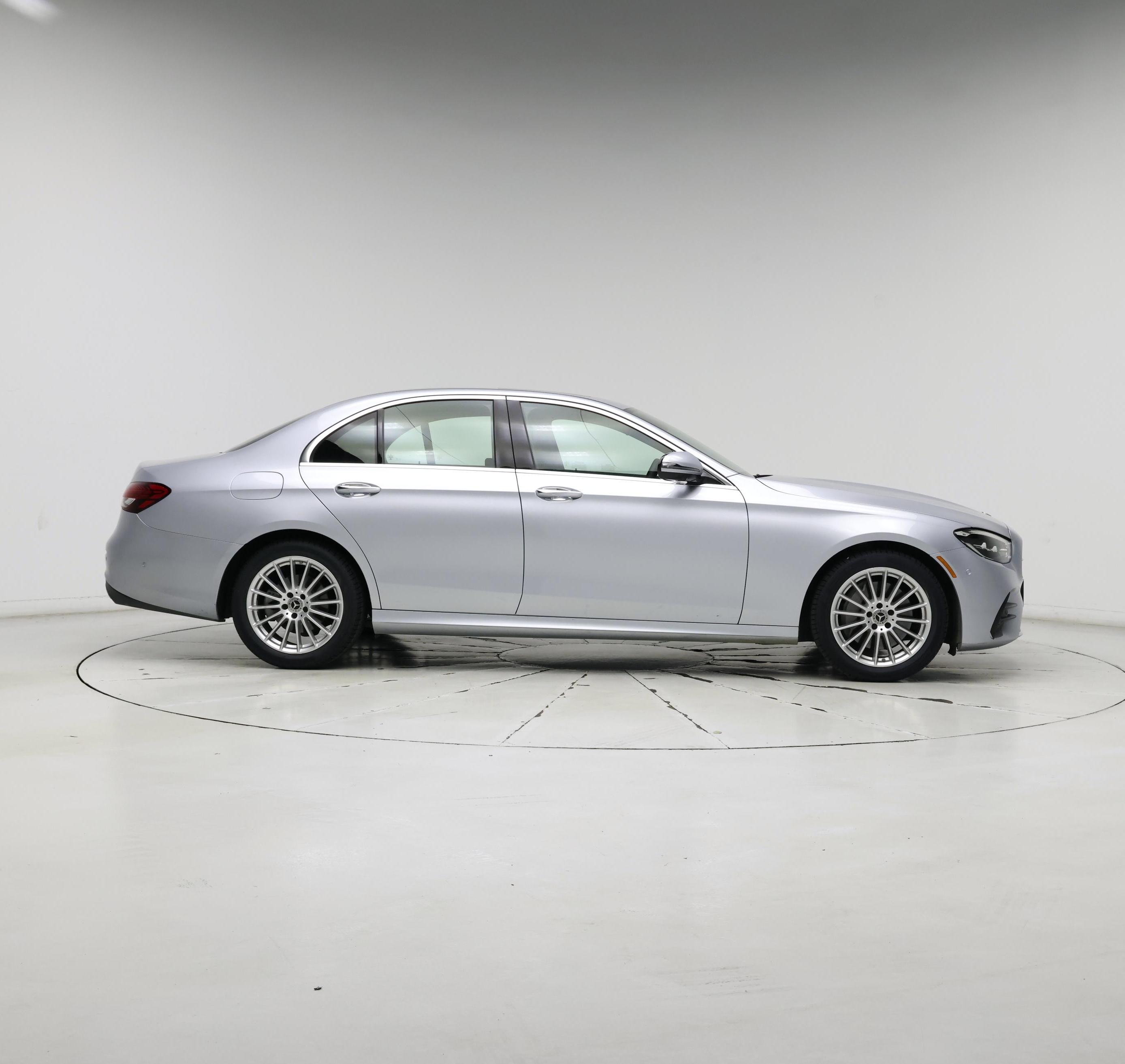Thumbnail: 2021 Mercedes-Benz E-Class - 7