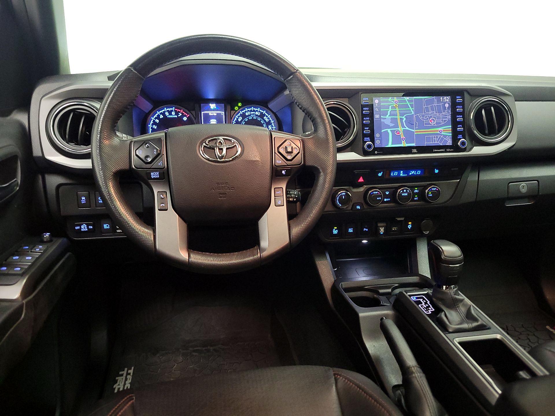 Thumbnail: 2022 Toyota Tacoma - 10