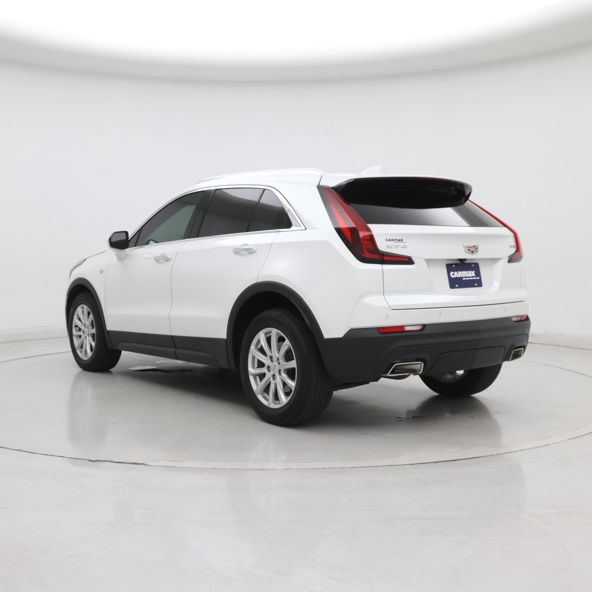 Thumbnail: 2023 Cadillac XT4 - 2