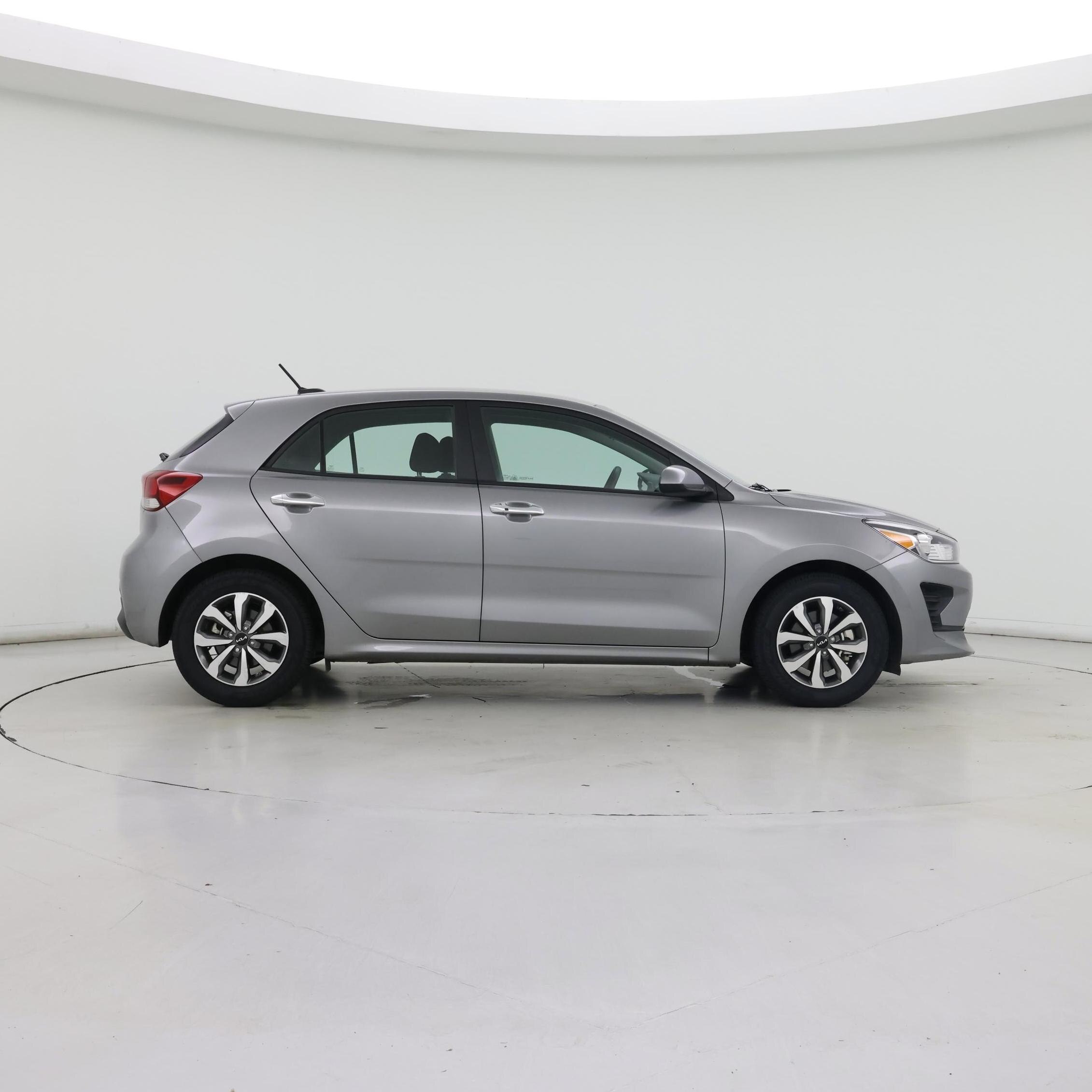 Thumbnail: 2022 Kia Rio5 - 7