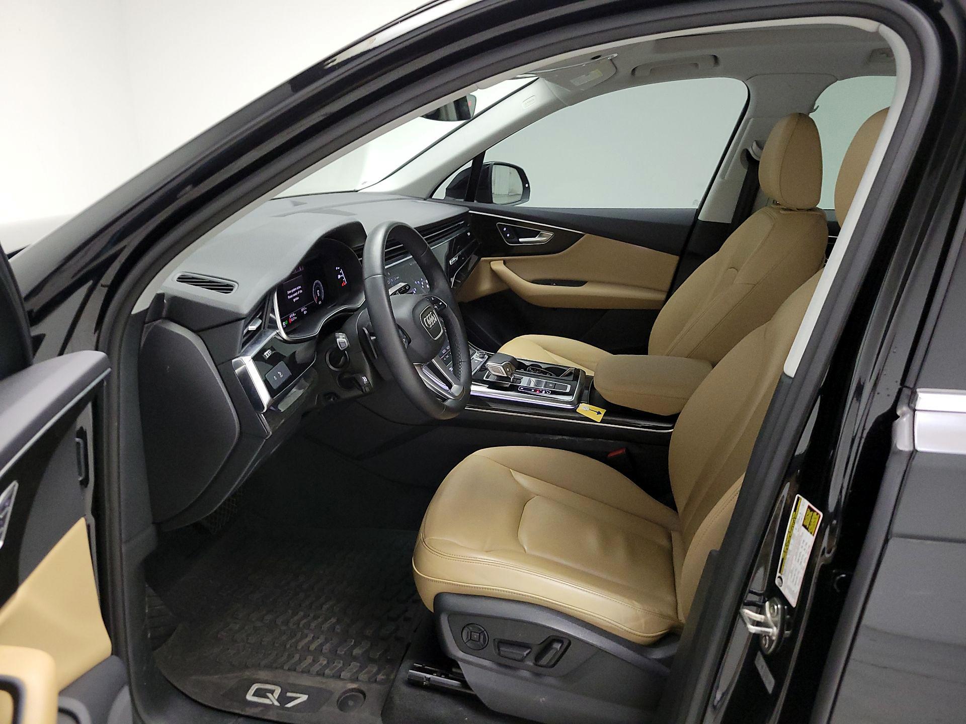 Thumbnail: 2022 Audi Q7 - 11