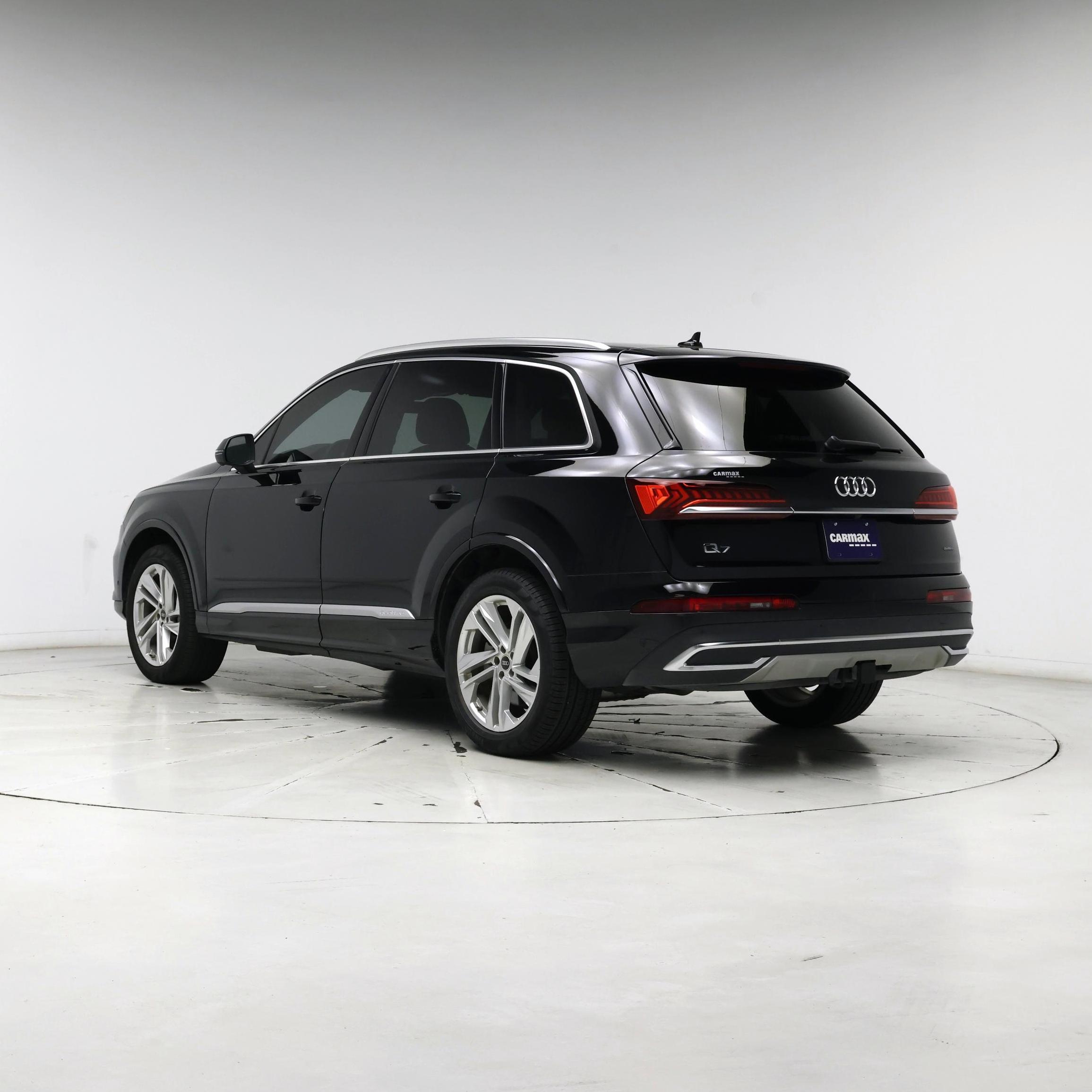 Thumbnail: 2022 Audi Q7 - 2
