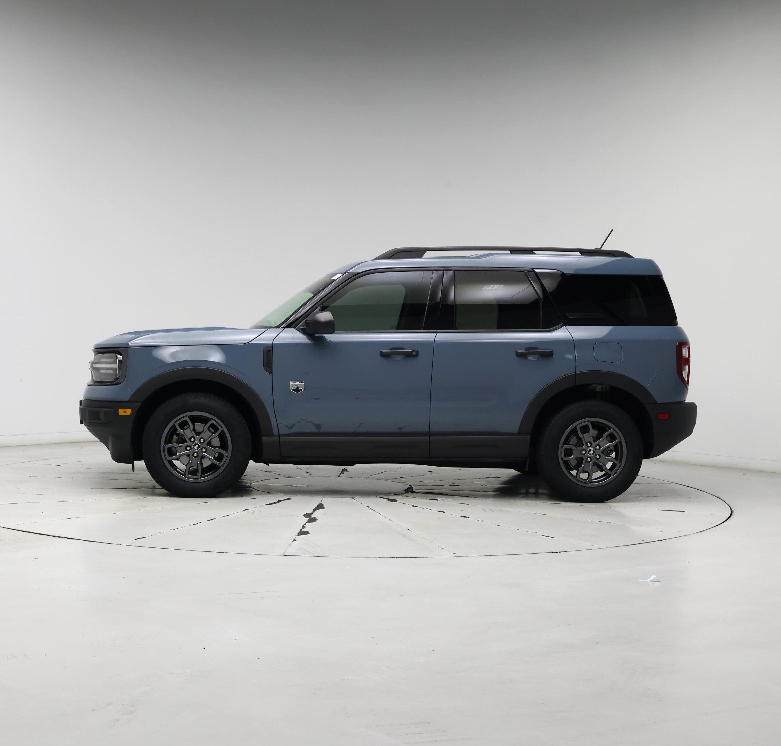 Thumbnail: 2022 Ford Bronco Sport - 3