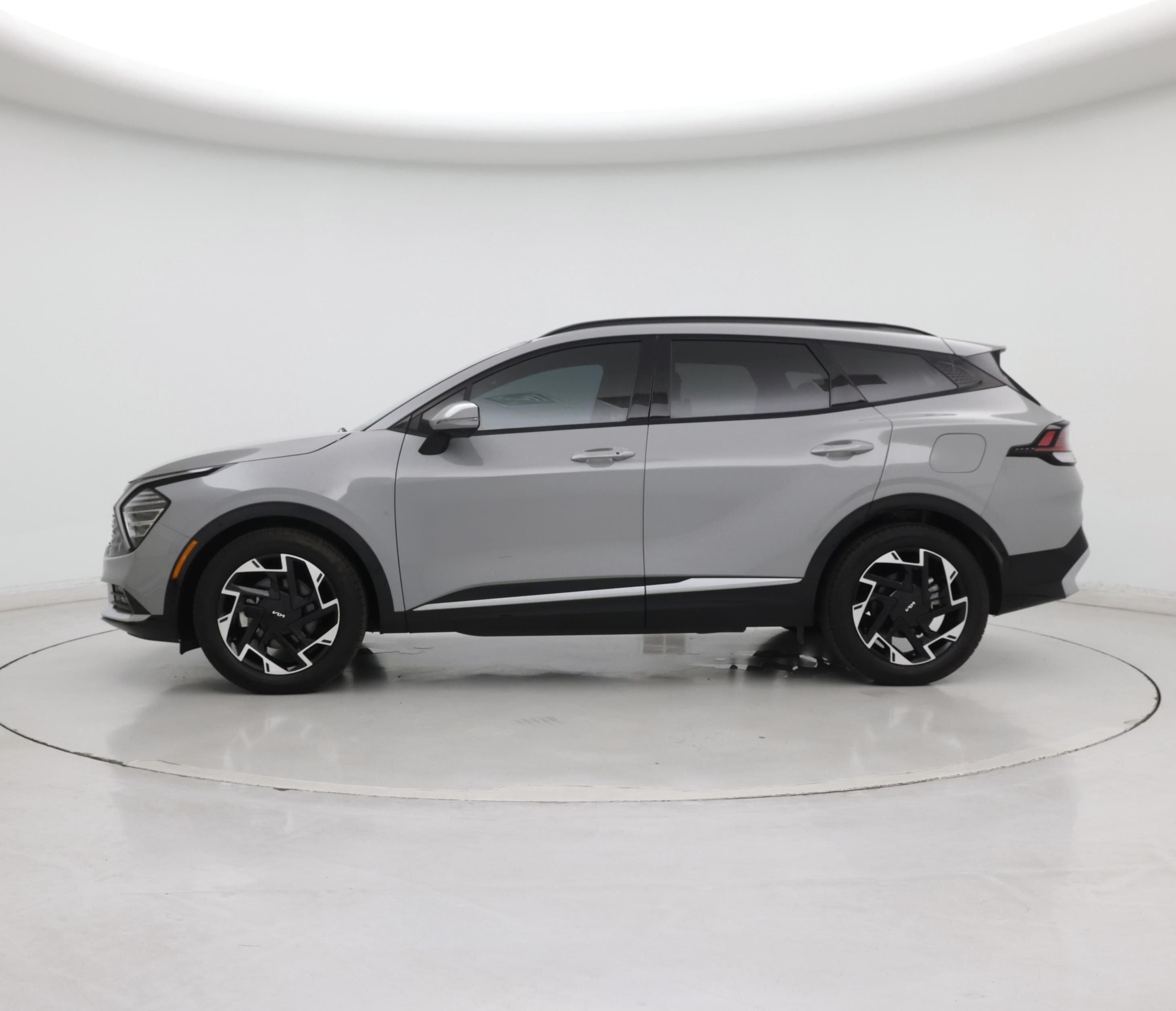 Thumbnail: 2023 Kia Sportage - 3