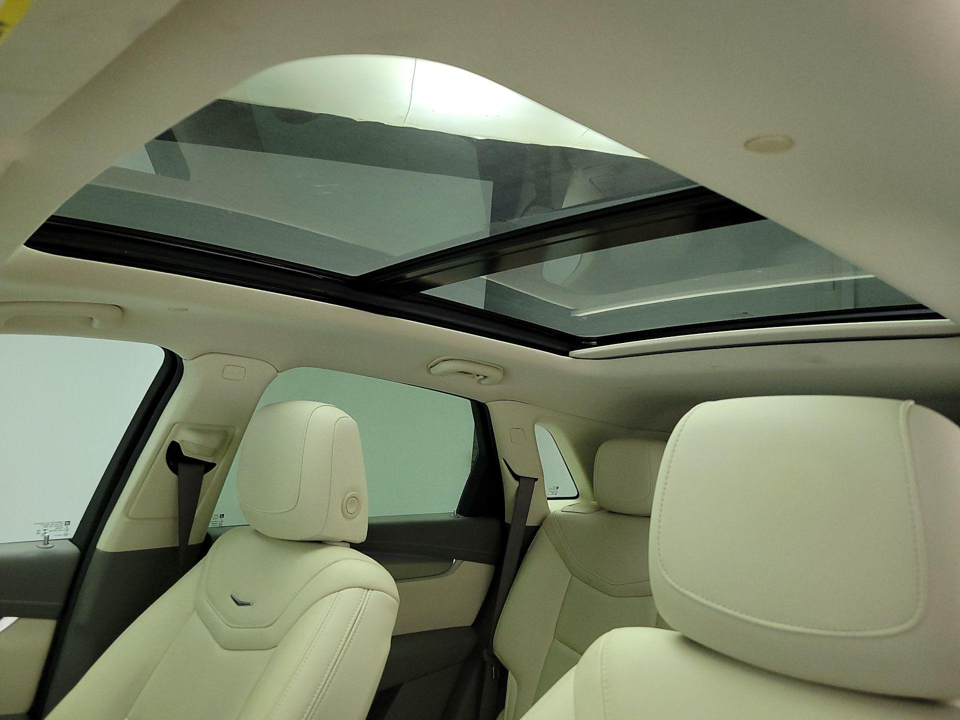 Thumbnail: 2021 Cadillac XT5 - 19