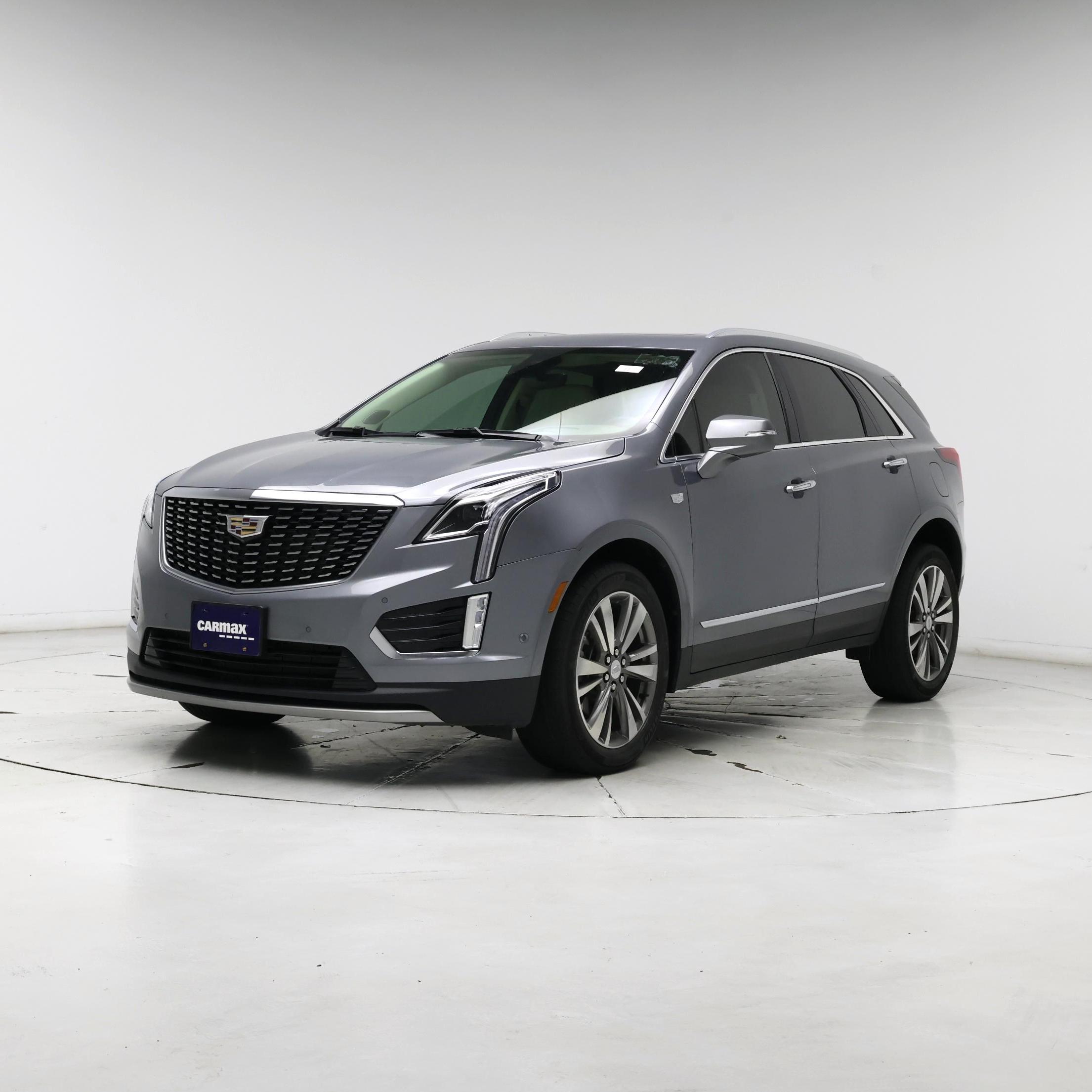 Thumbnail: 2021 Cadillac XT5 - 4
