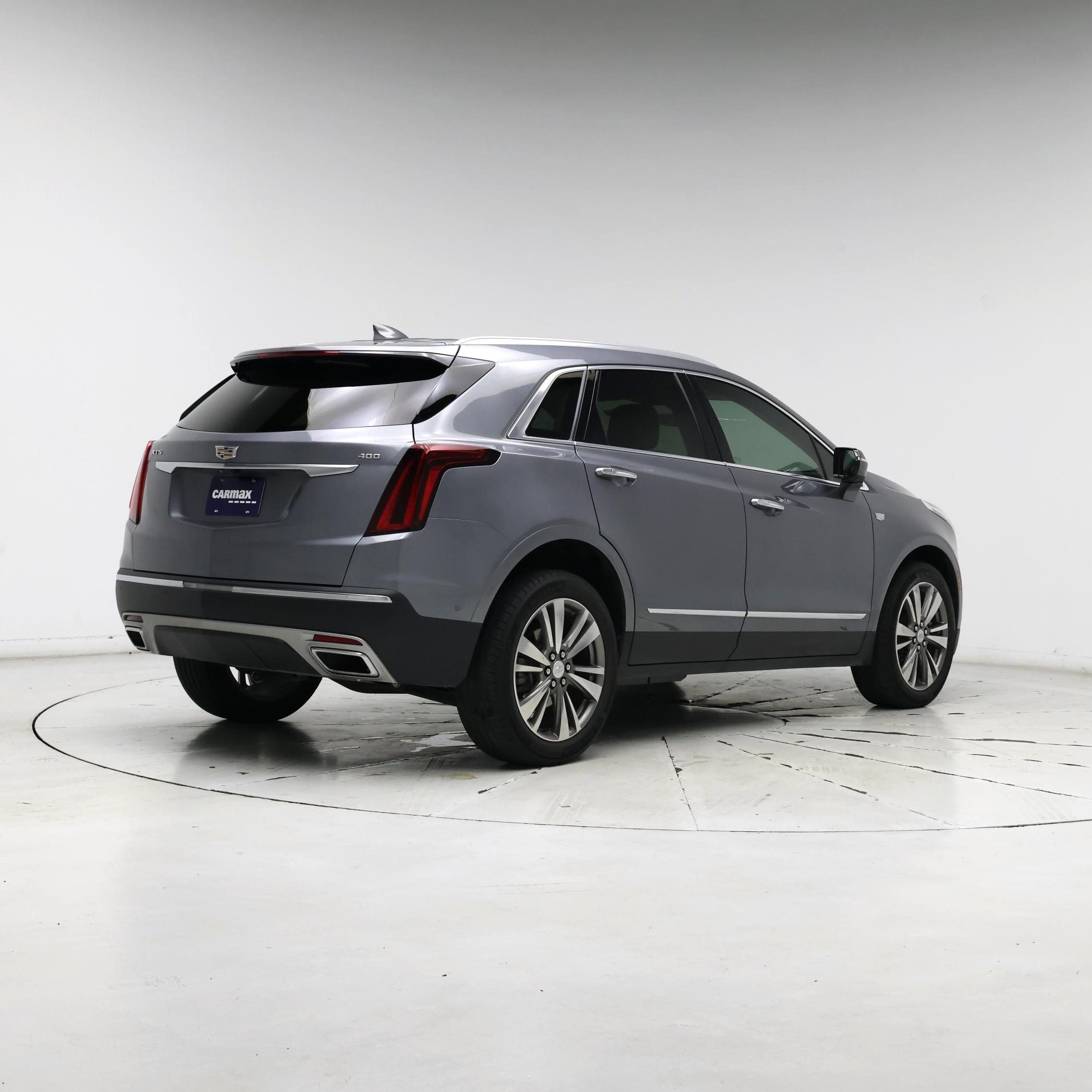 Thumbnail: 2021 Cadillac XT5 - 8