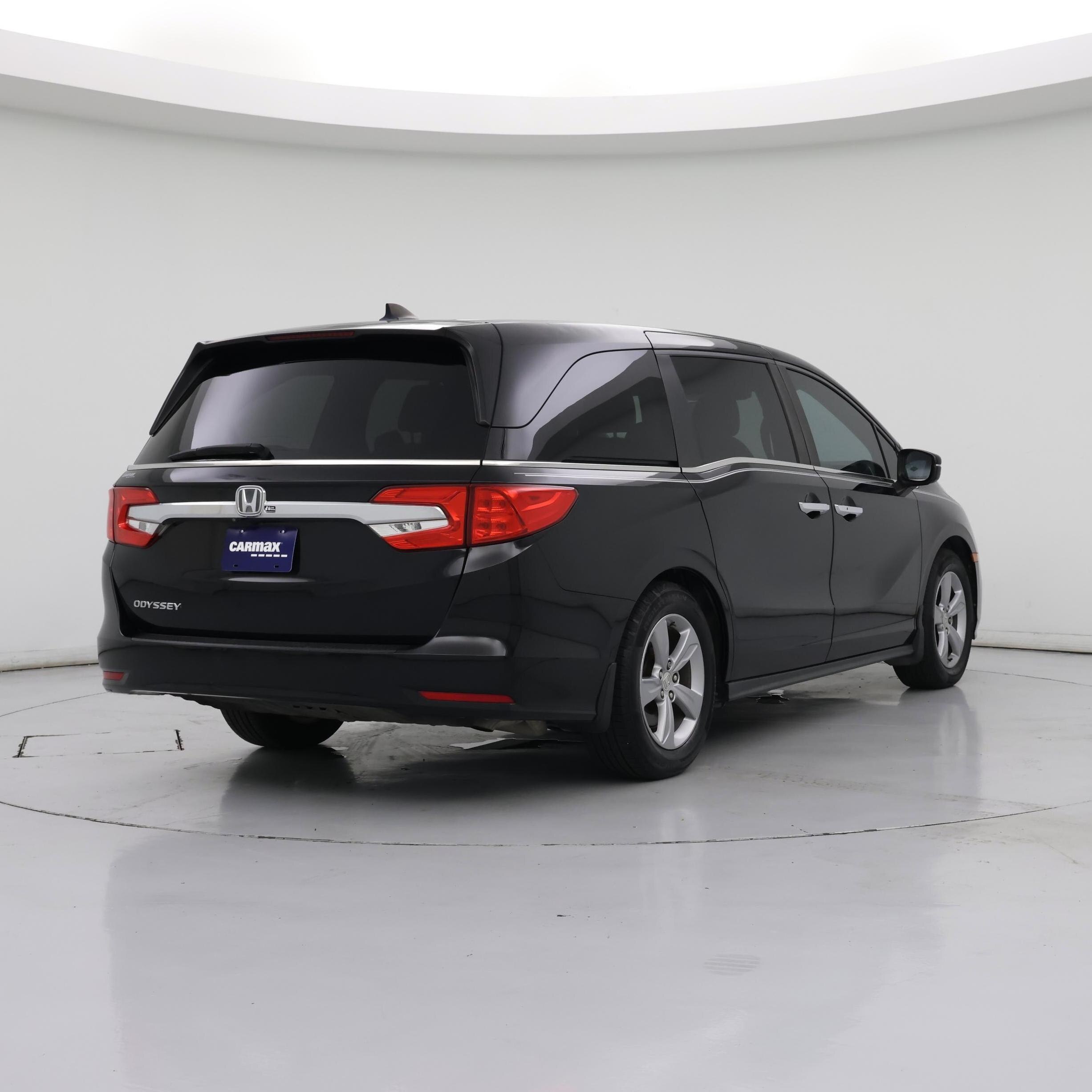 Thumbnail: 2018 Honda Odyssey - 8