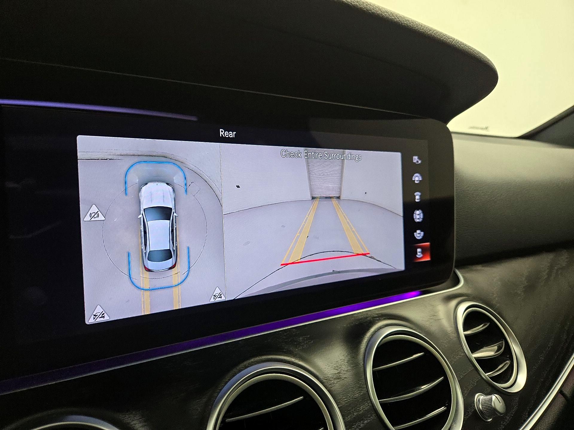 Thumbnail: 2022 Mercedes-Benz E-Class - 15